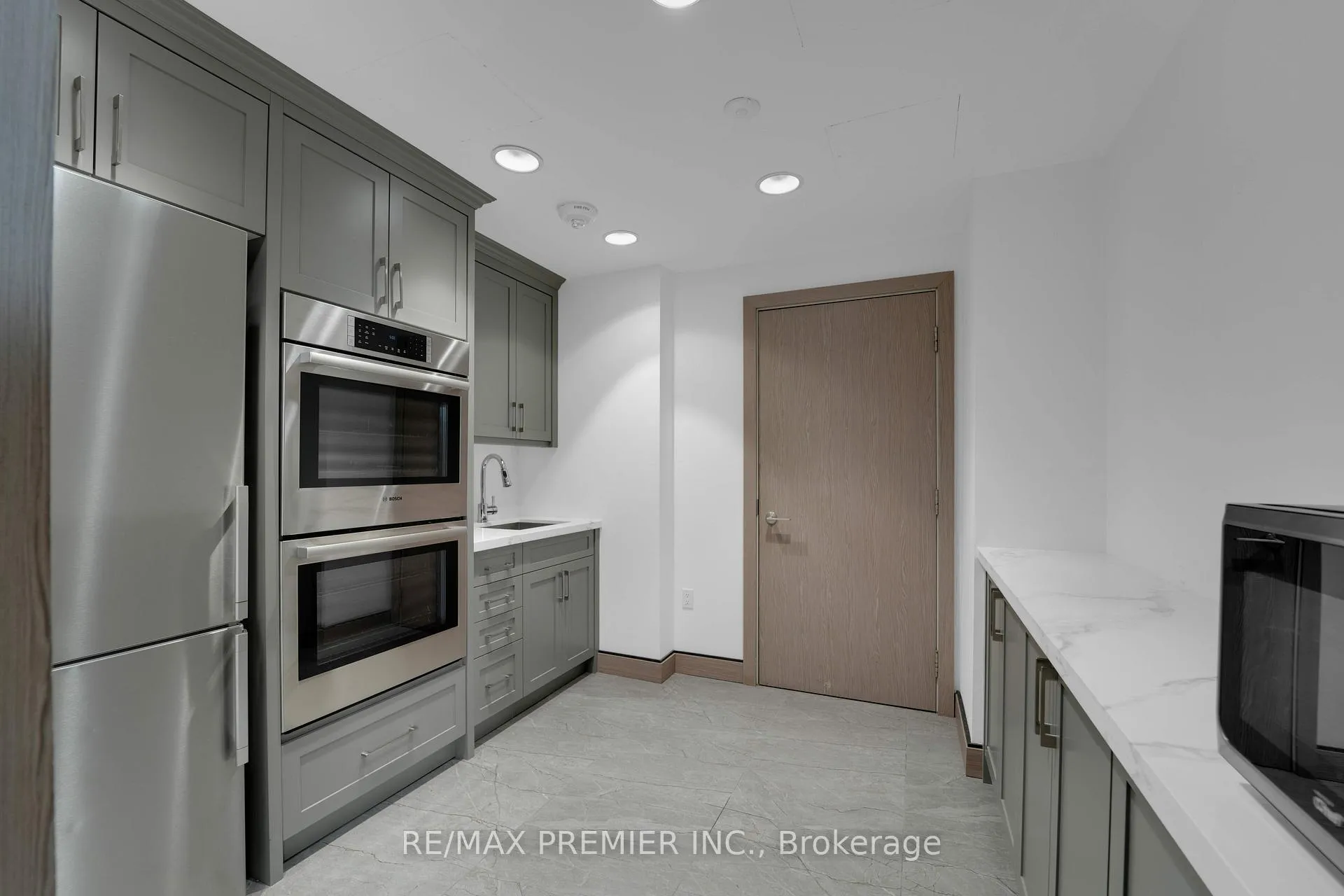 Photo 26 of Unit 426, 4800 Highway 7, Vaughan, East Woodbridge — HOMEH