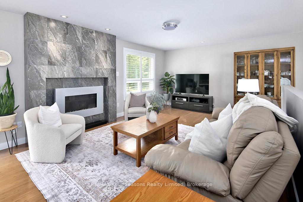 Photo 9 of 5259 Sunnidale Concession 5 Road, Clearview, New Lowell — HOMEH