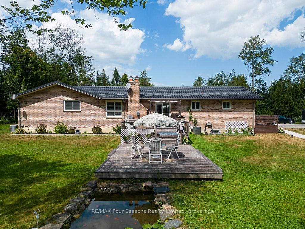 Photo 37 of 5259 Sunnidale Concession 5 Road, Clearview, New Lowell — HOMEH