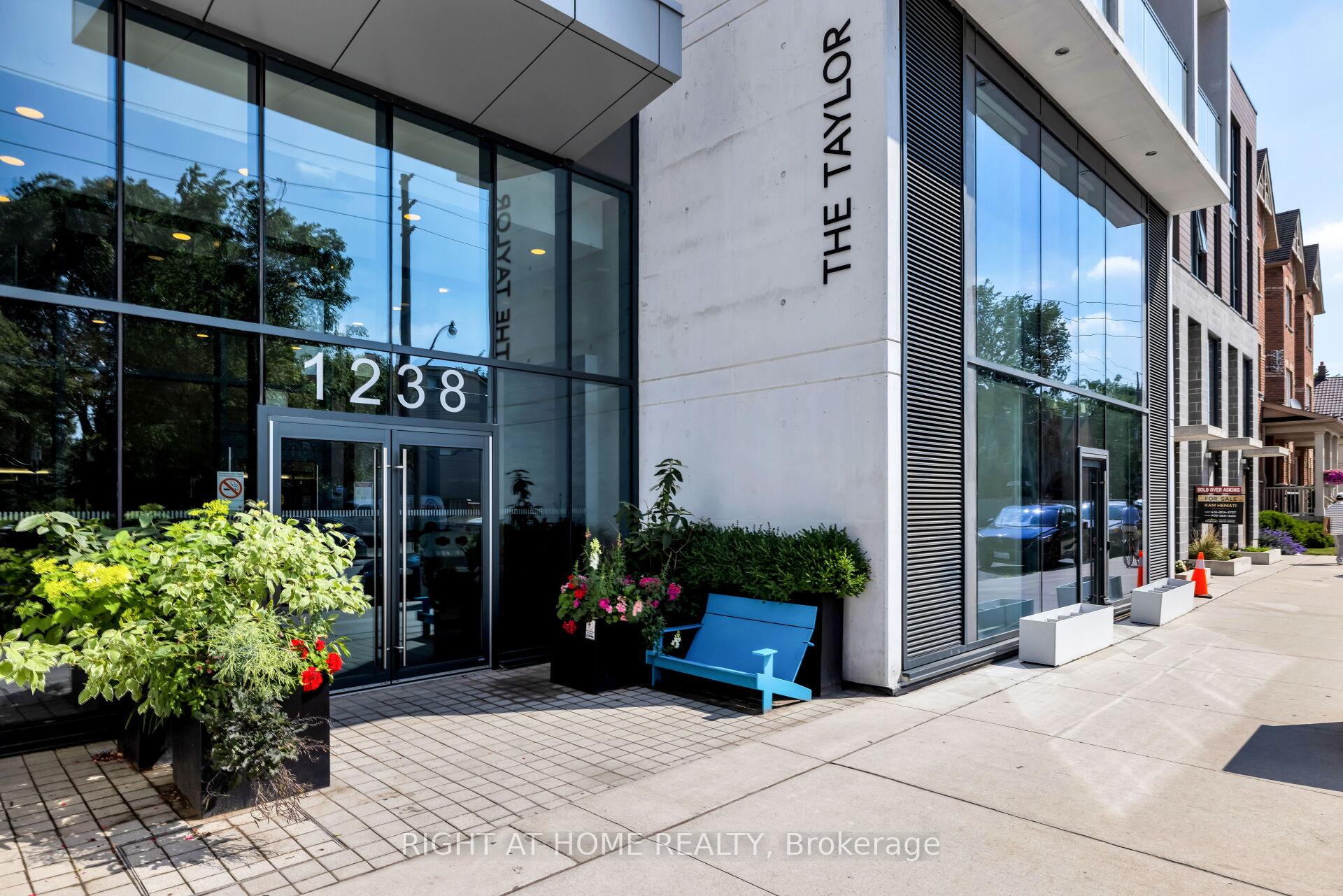 Photo 3 of Unit 307, 1238 Dundas Street E, Toronto, South Riverdale — HOMEH