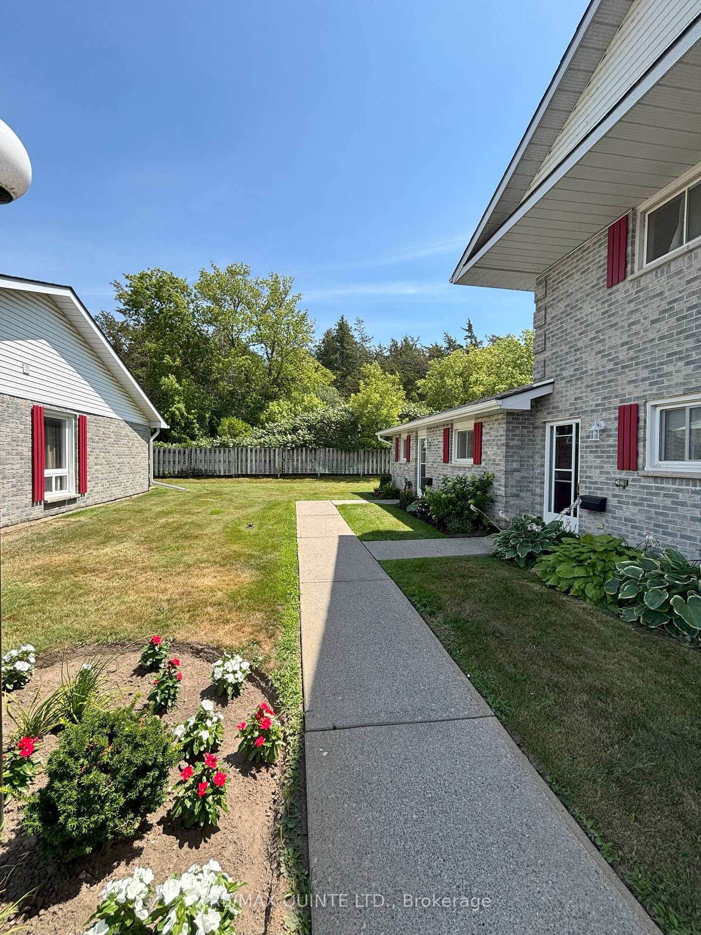 Photo 2 of Unit 19, 73 Lywood Street, Belleville, Thurlow Ward — HOMEH