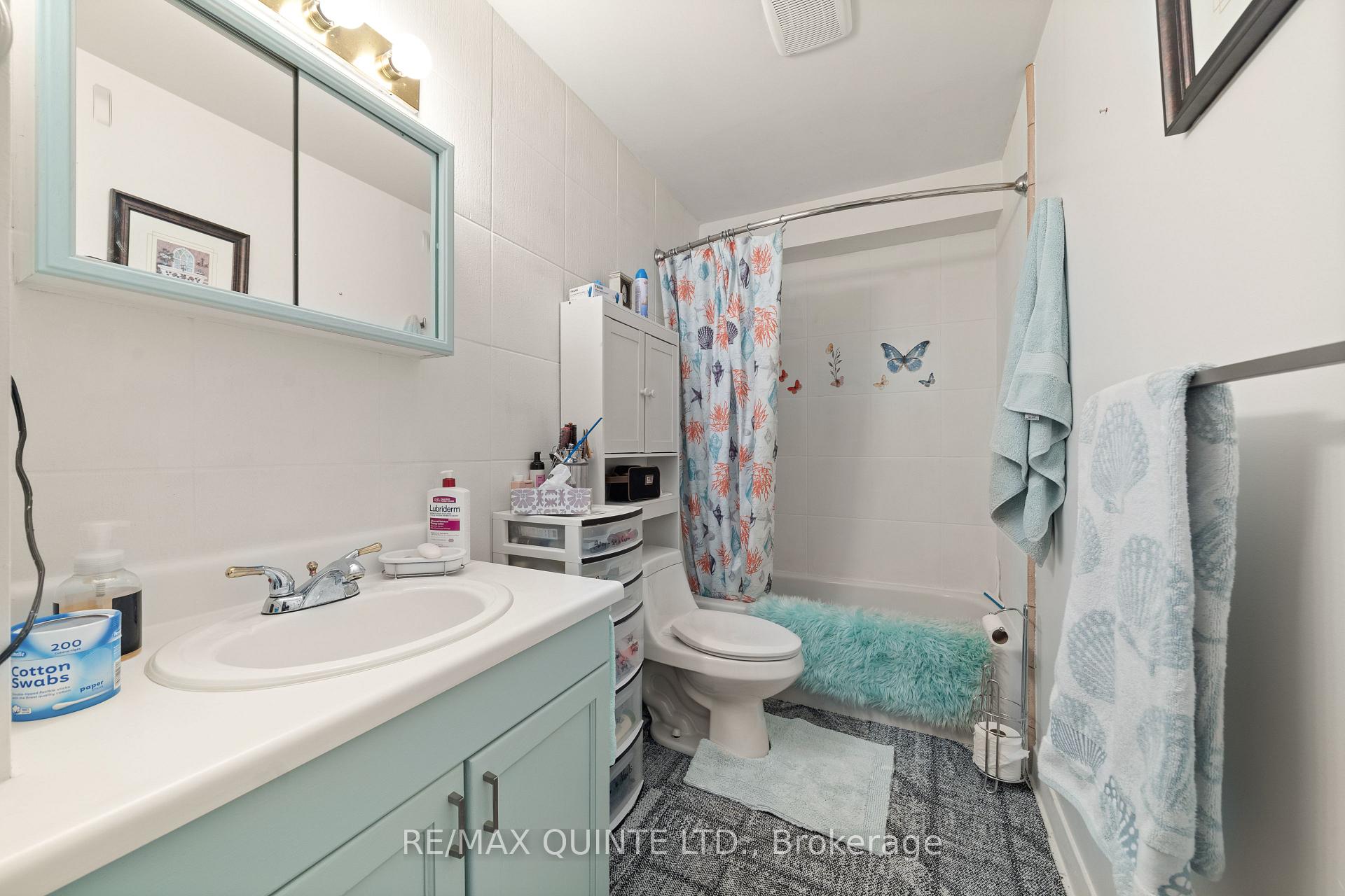 Photo 21 of Unit 19, 73 Lywood Street, Belleville, Thurlow Ward — HOMEH
