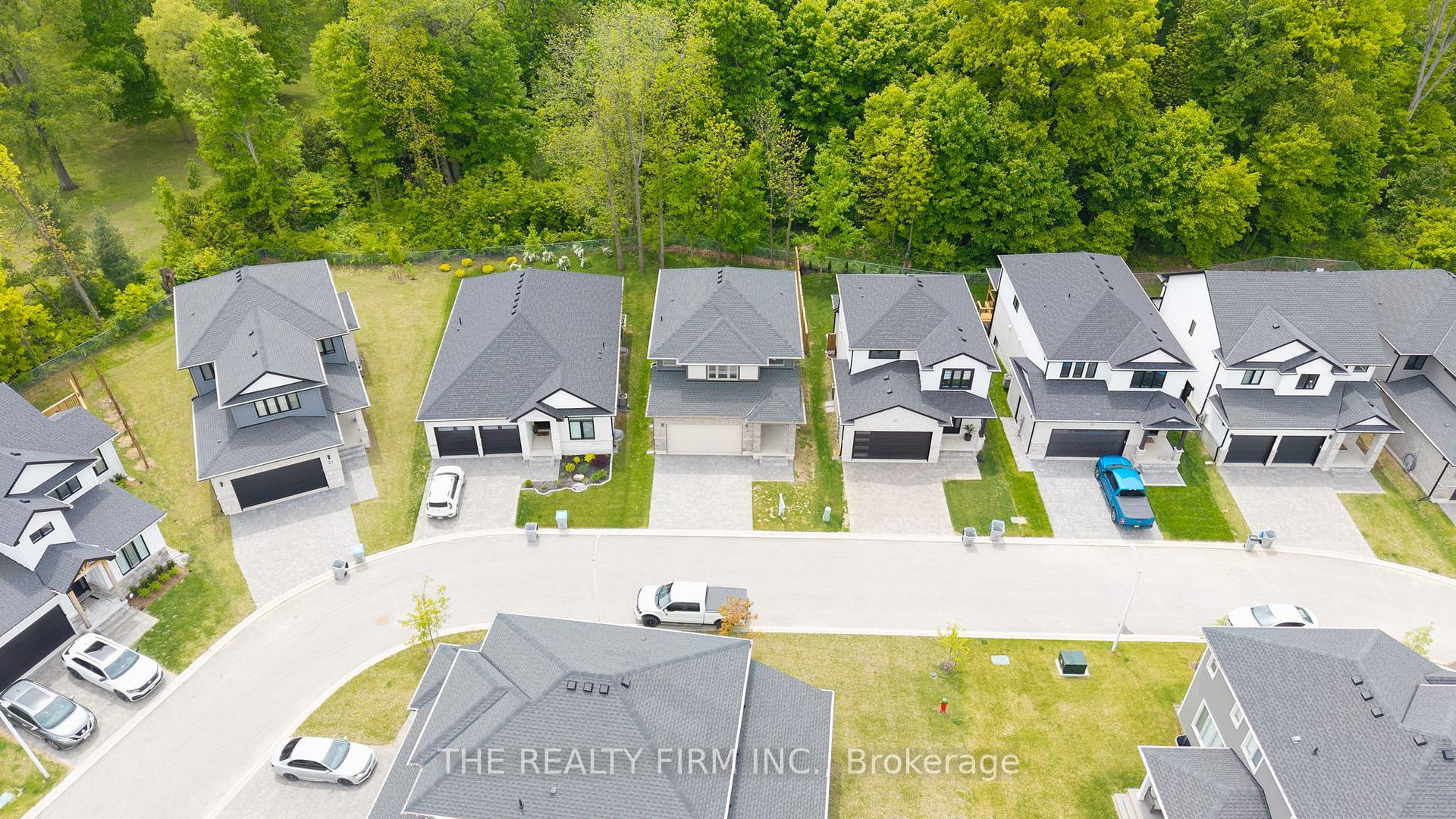 Photo 35 of Unit 27, 22701 Adelaide Road, Strathroy-Caradoc, Mount Brydges — HOMEH