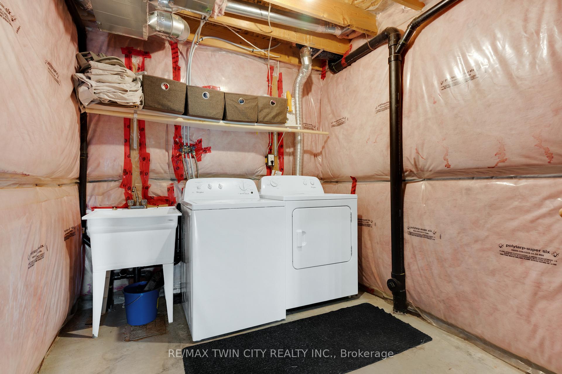 Photo 29 of Unit H32, 6 Upper Mercer Street, Kitchener — HOMEH