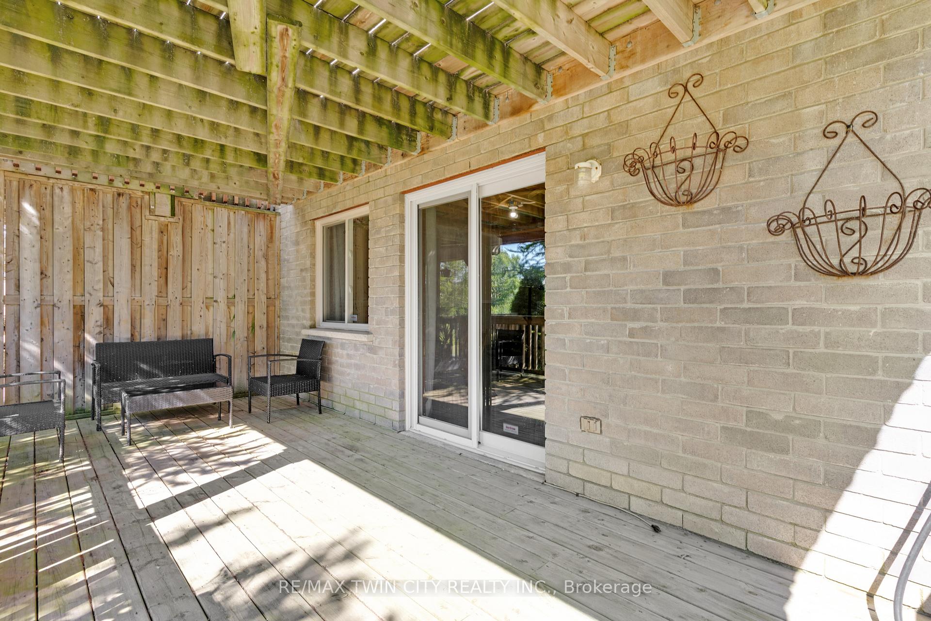 Photo 33 of Unit H32, 6 Upper Mercer Street, Kitchener — HOMEH