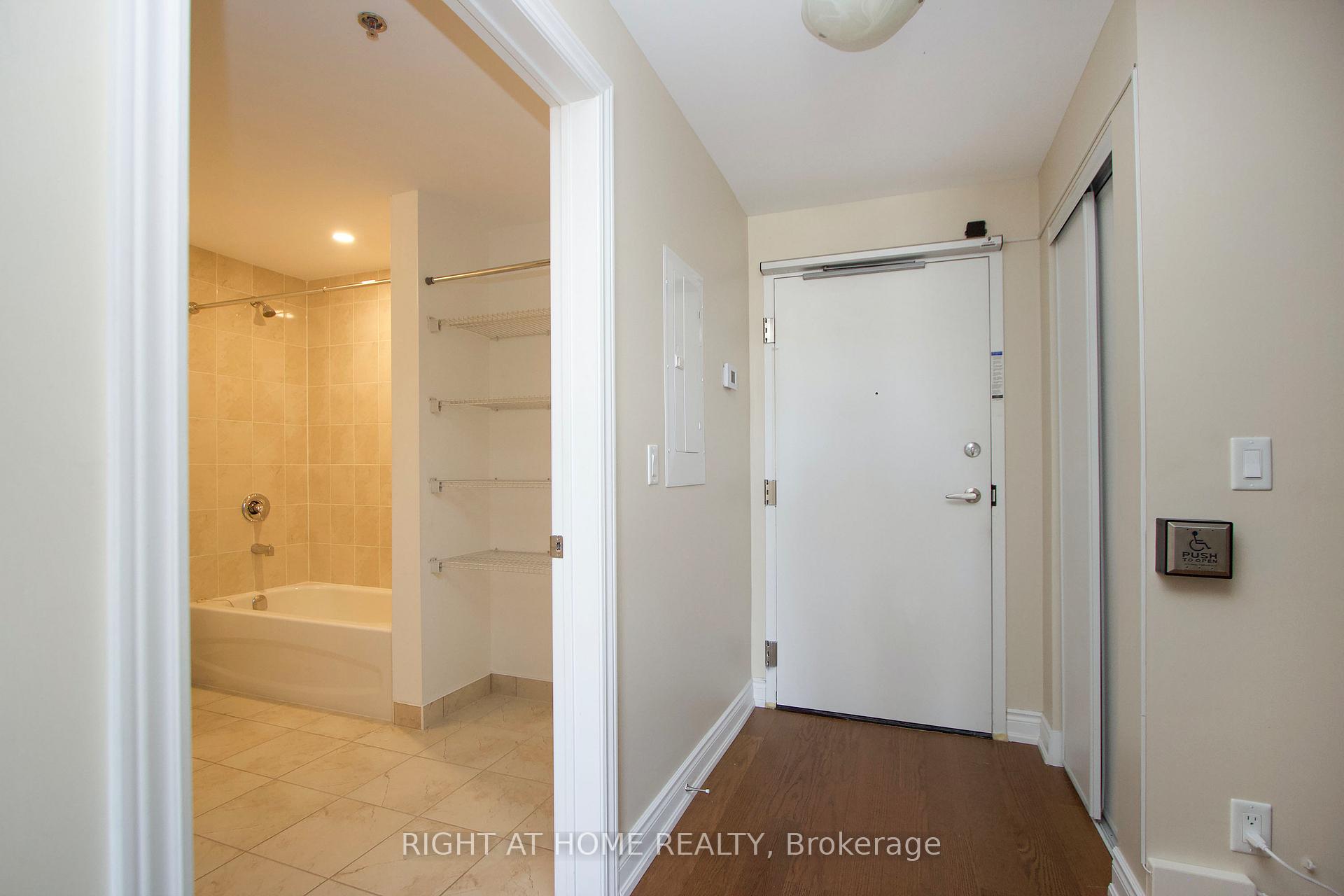 Photo 6 of Unit 405, 21 Brookhouse Drive, Clarington, Newcastle — HOMEH