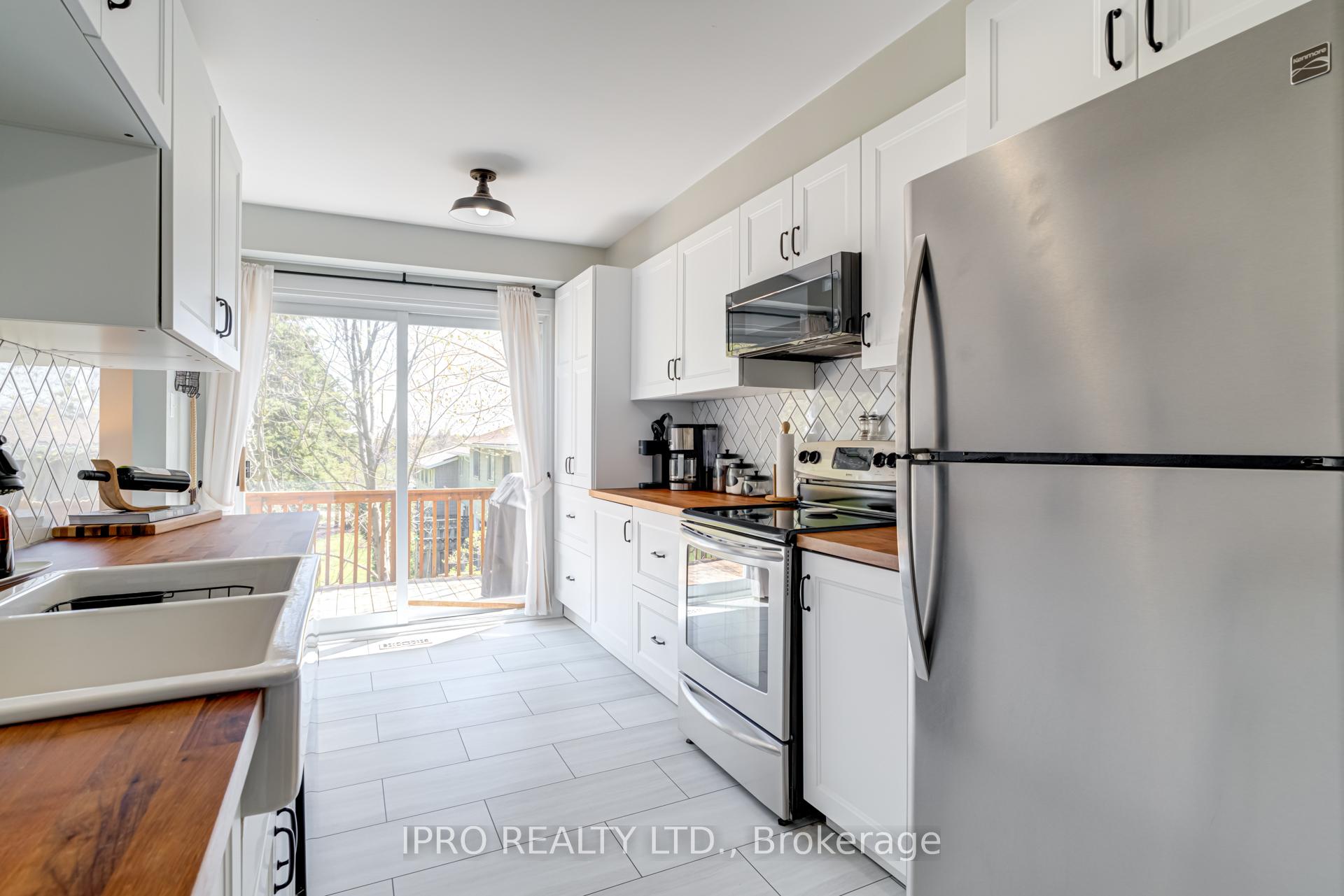 Photo 24 of Unit 53, 16 Hadati Road, Guelph, Grange Road — HOMEH