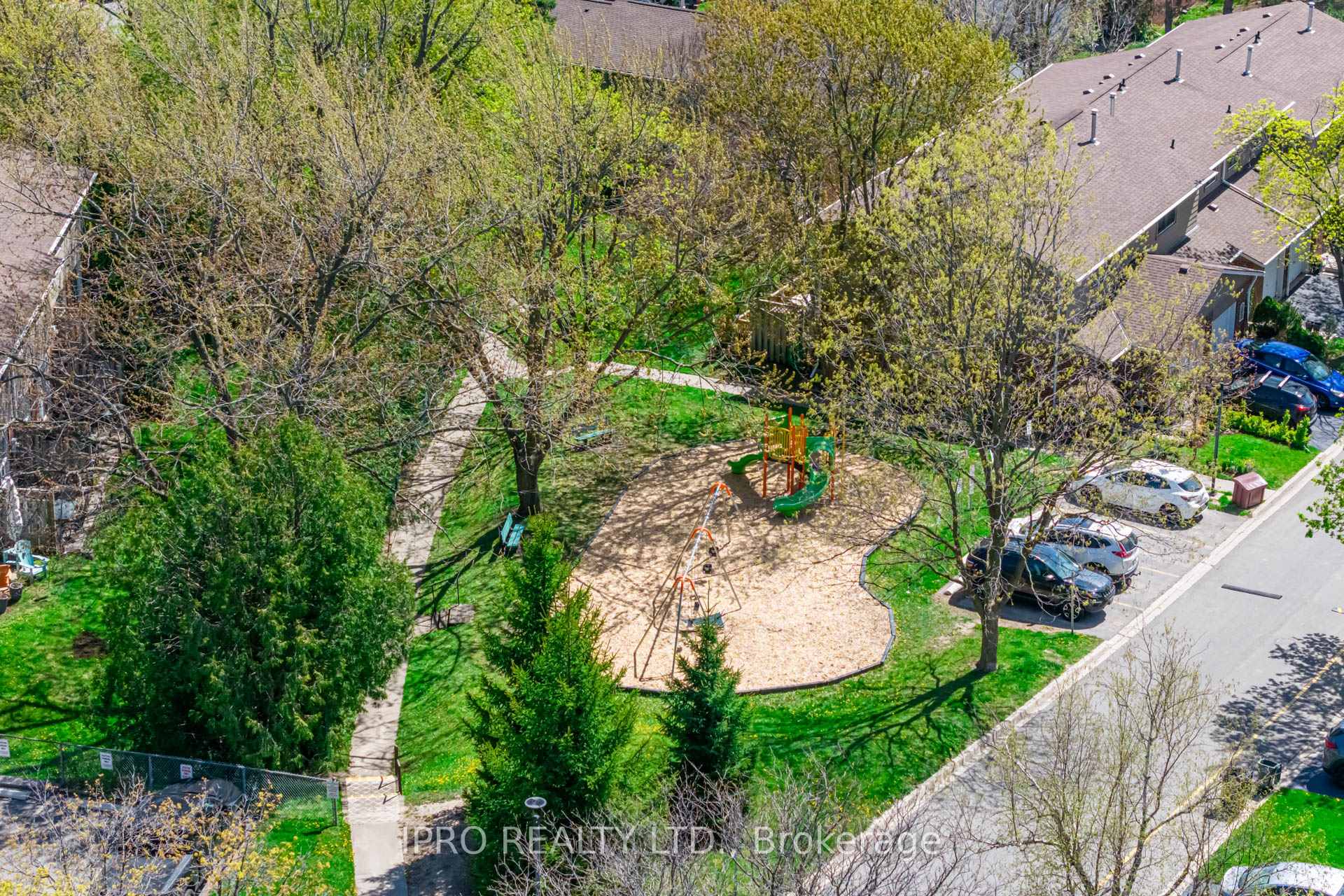 Photo 55 of Unit 53, 16 Hadati Road, Guelph, Grange Road — HOMEH
