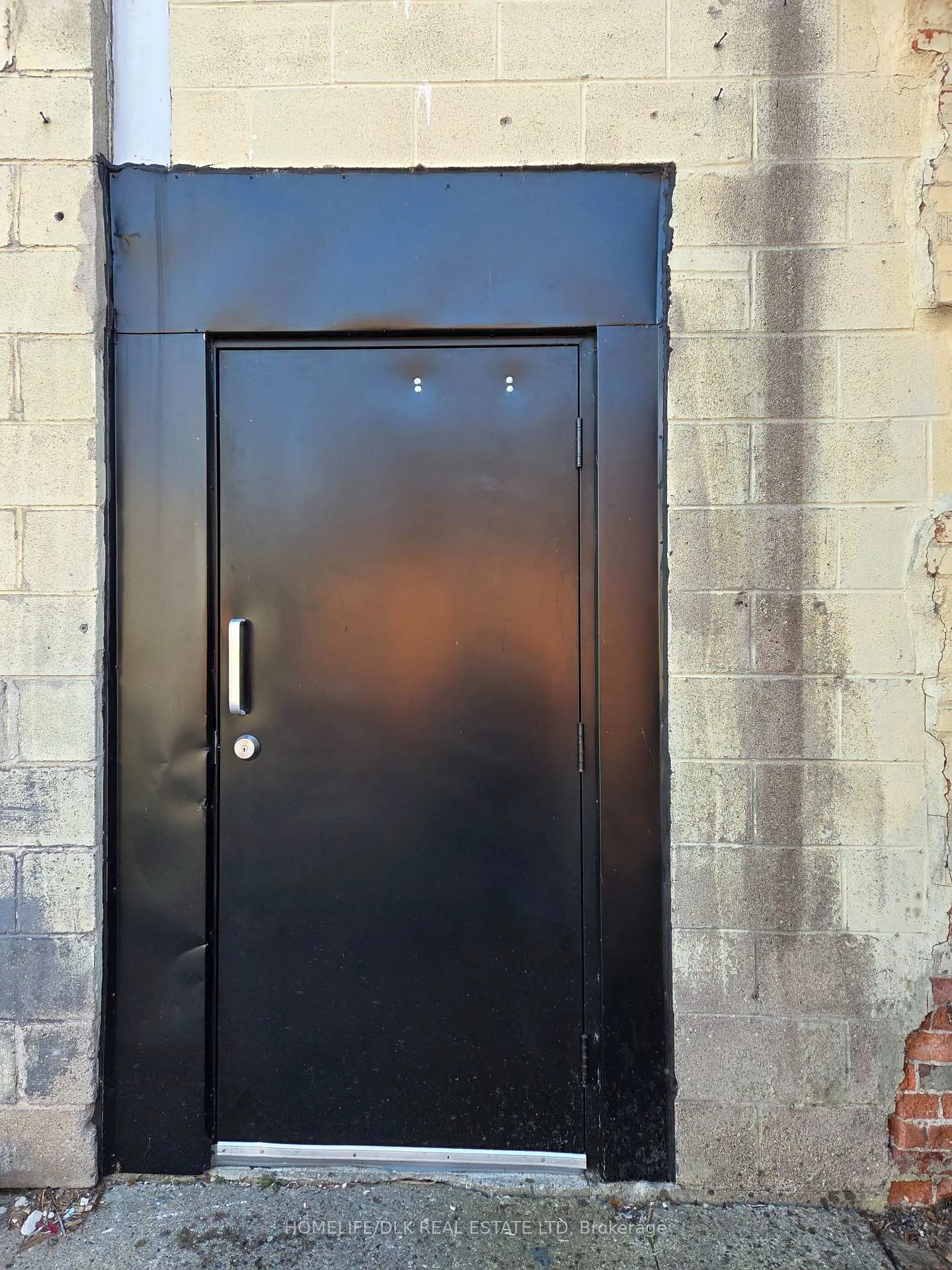 Photo 3 of Unit 6, 180 King Street E, Gananoque — HOMEH