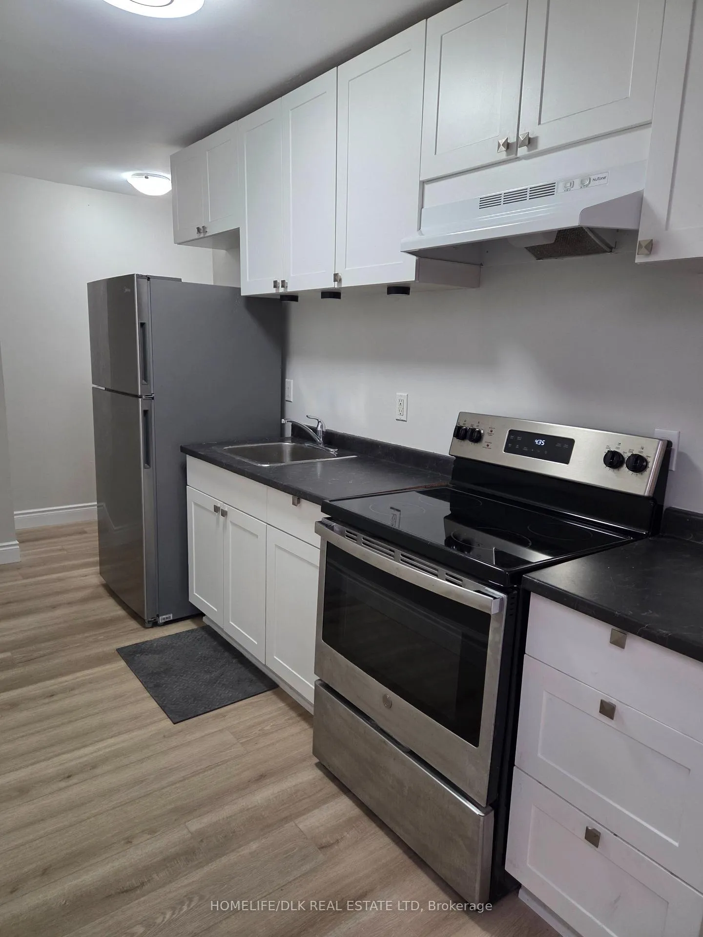 Photo 4 of Unit 6, 180 King Street E, Gananoque — HOMEH