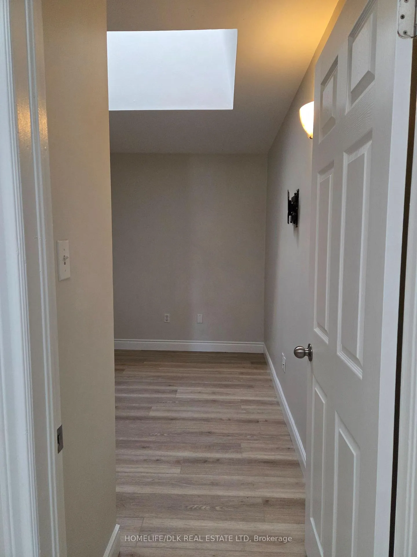 Photo 12 of Unit 6, 180 King Street E, Gananoque — HOMEH