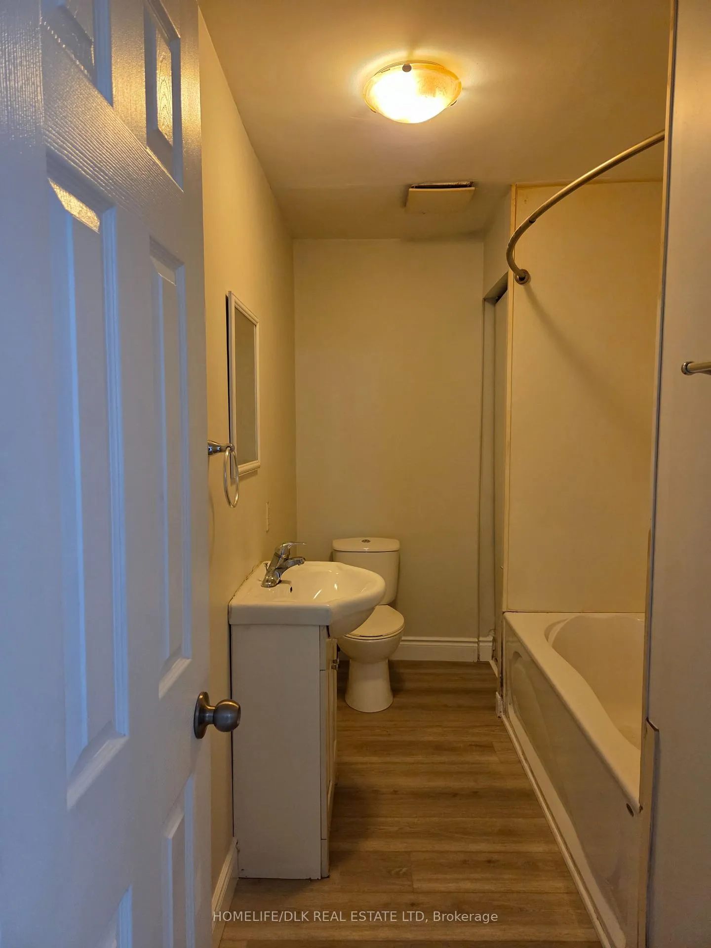 Photo 15 of Unit 6, 180 King Street E, Gananoque — HOMEH