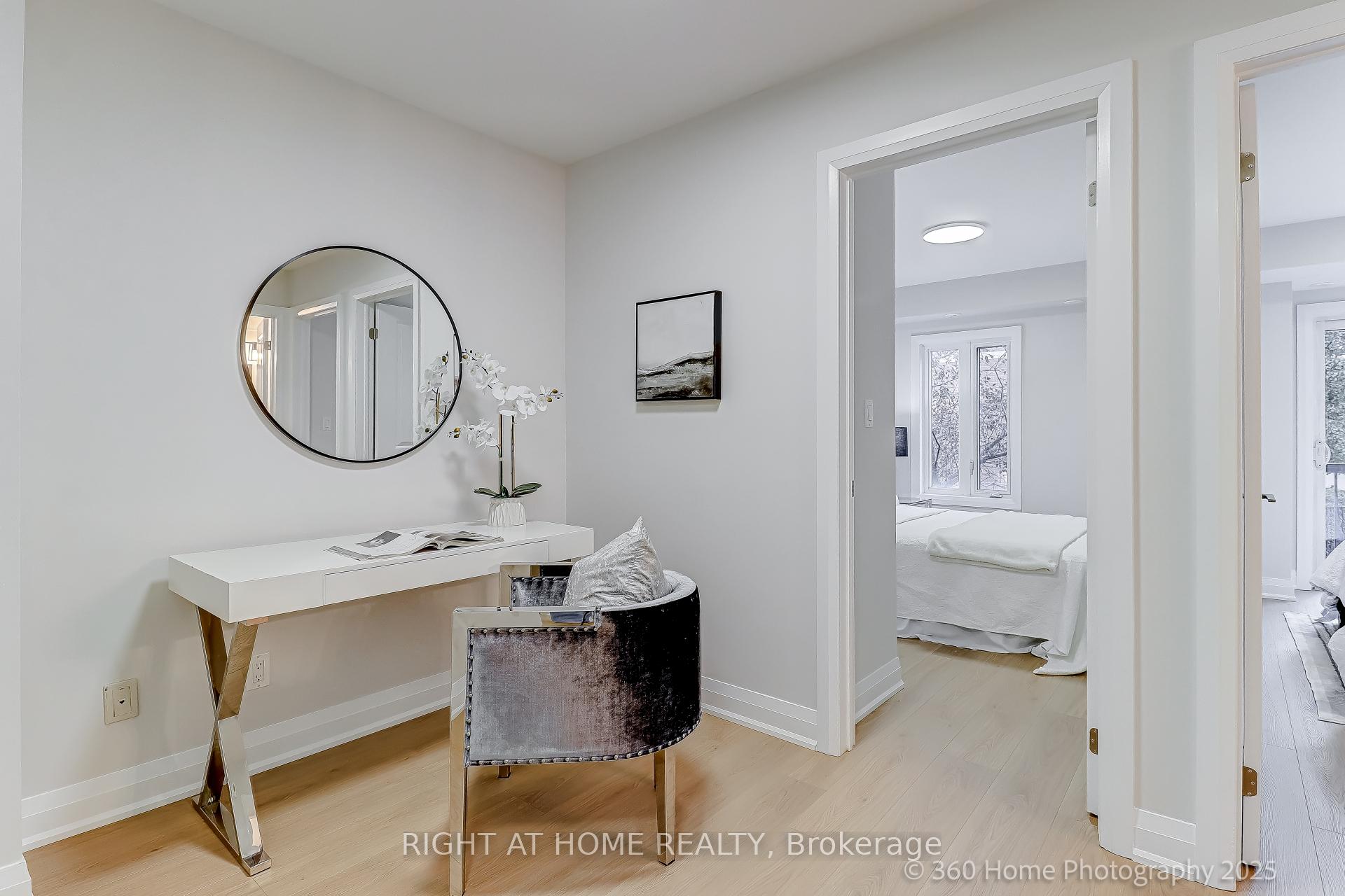 Photo 9 of Unit 256, 318 John Street, Markham, Aileen-Willowbrook — HOMEH