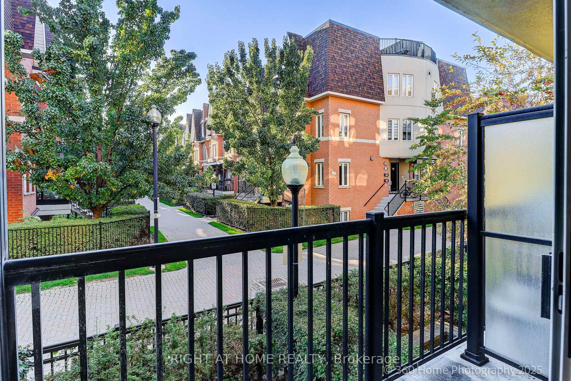 Photo 16 of Unit 256, 318 John Street, Markham, Aileen-Willowbrook — HOMEH