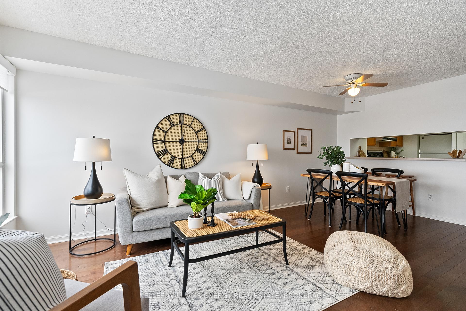 Photo 5 of Unit 904, 712 Rossland Road E, Whitby, Pringle Creek — HOMEH