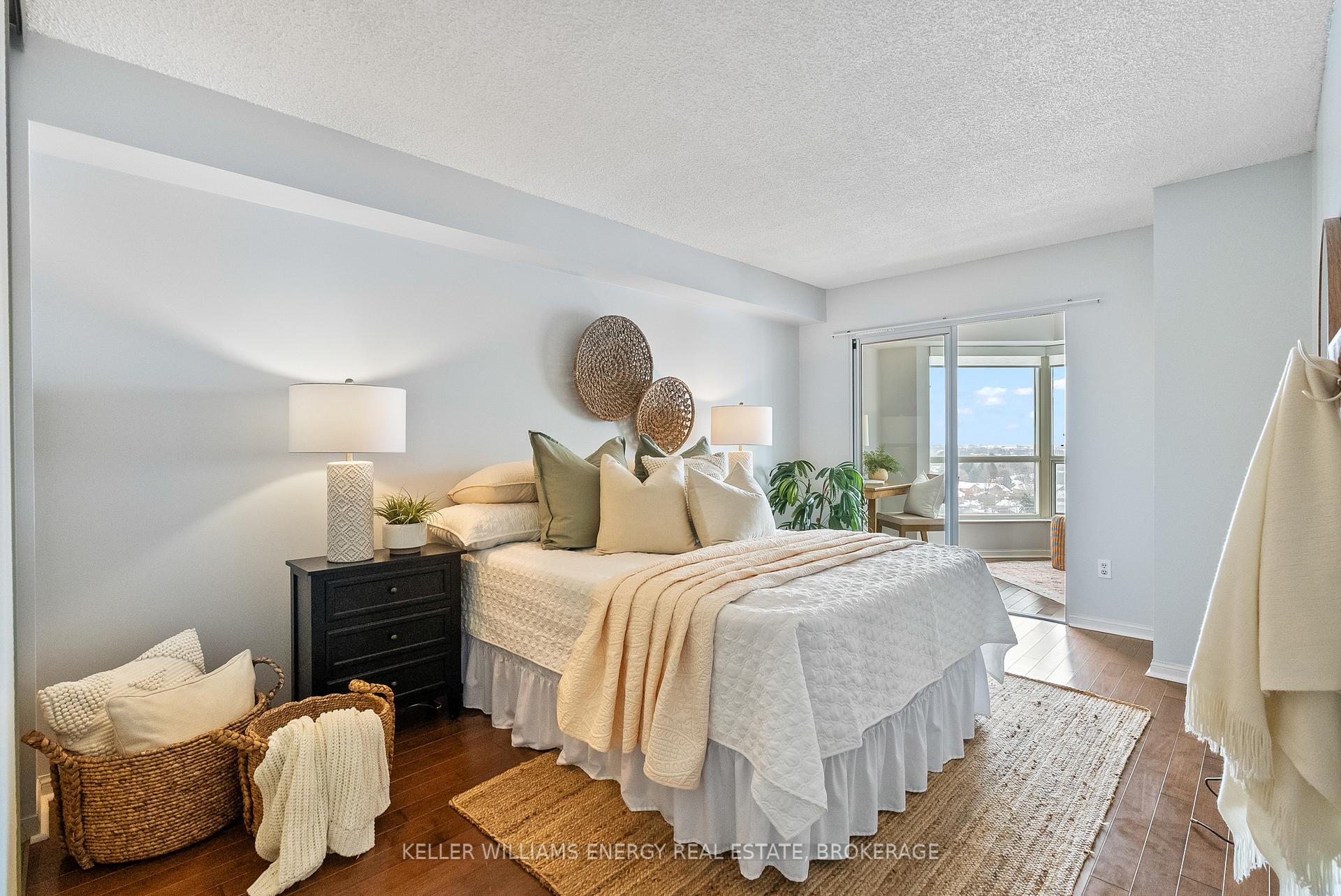 Photo 16 of Unit 904, 712 Rossland Road E, Whitby, Pringle Creek — HOMEH