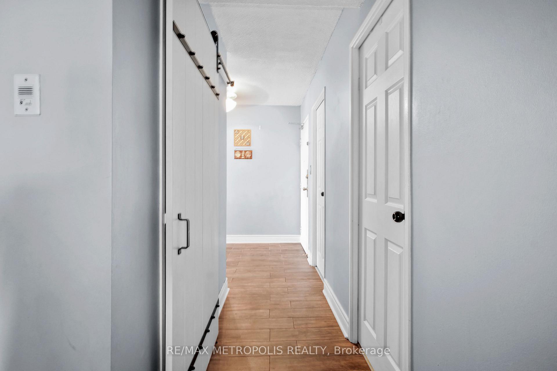 Photo 19 of Unit 502, 150 Charlton Avenue E, Hamilton, Corktown — HOMEH