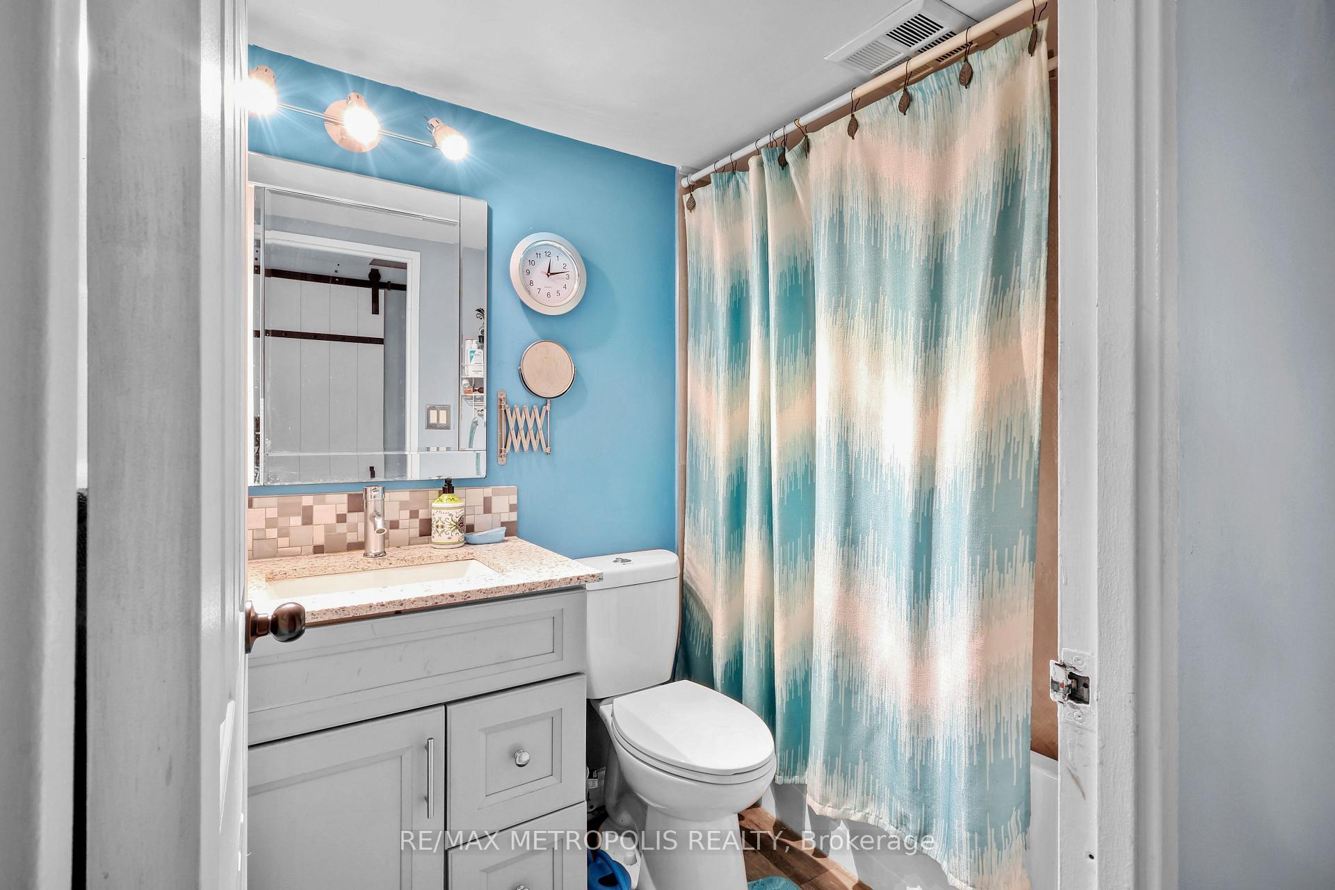 Photo 23 of Unit 502, 150 Charlton Avenue E, Hamilton, Corktown — HOMEH
