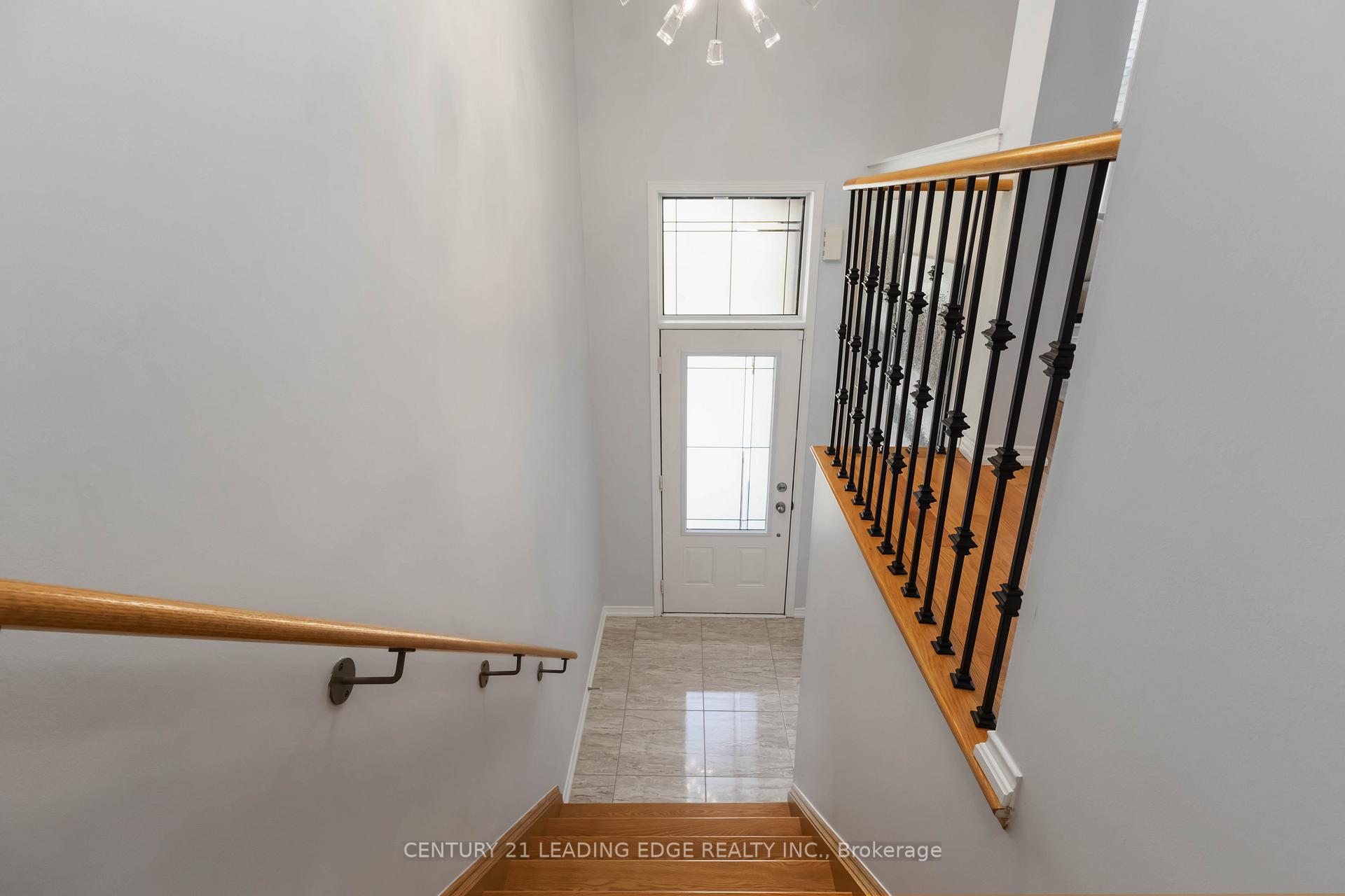Photo 2 of Unit 46, 2472 Bromus Path, Oshawa, Windfields — HOMEH