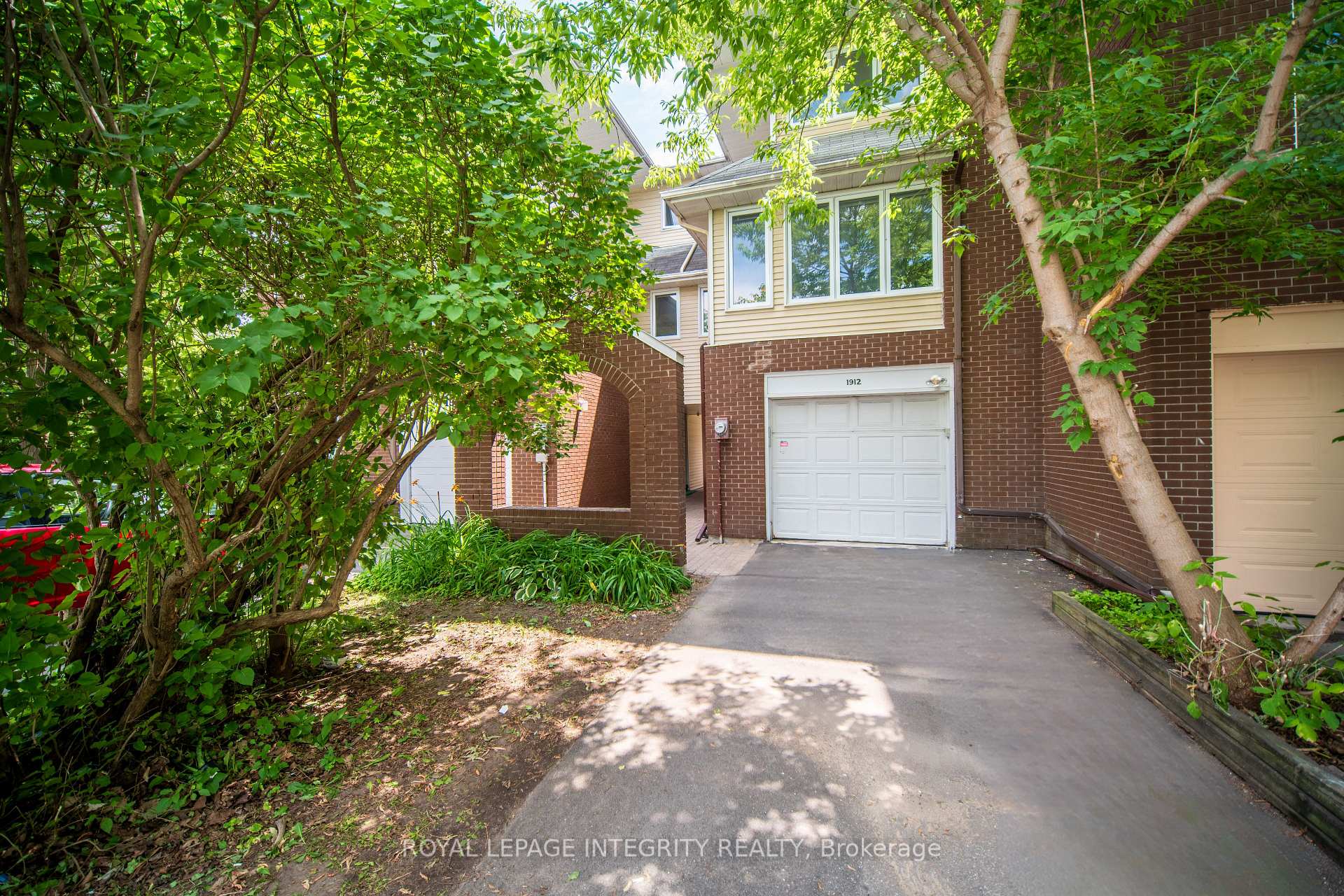 Photo 1 of 1912 Russell Road, Ottawa, Elmvale Acres — HOMEH
