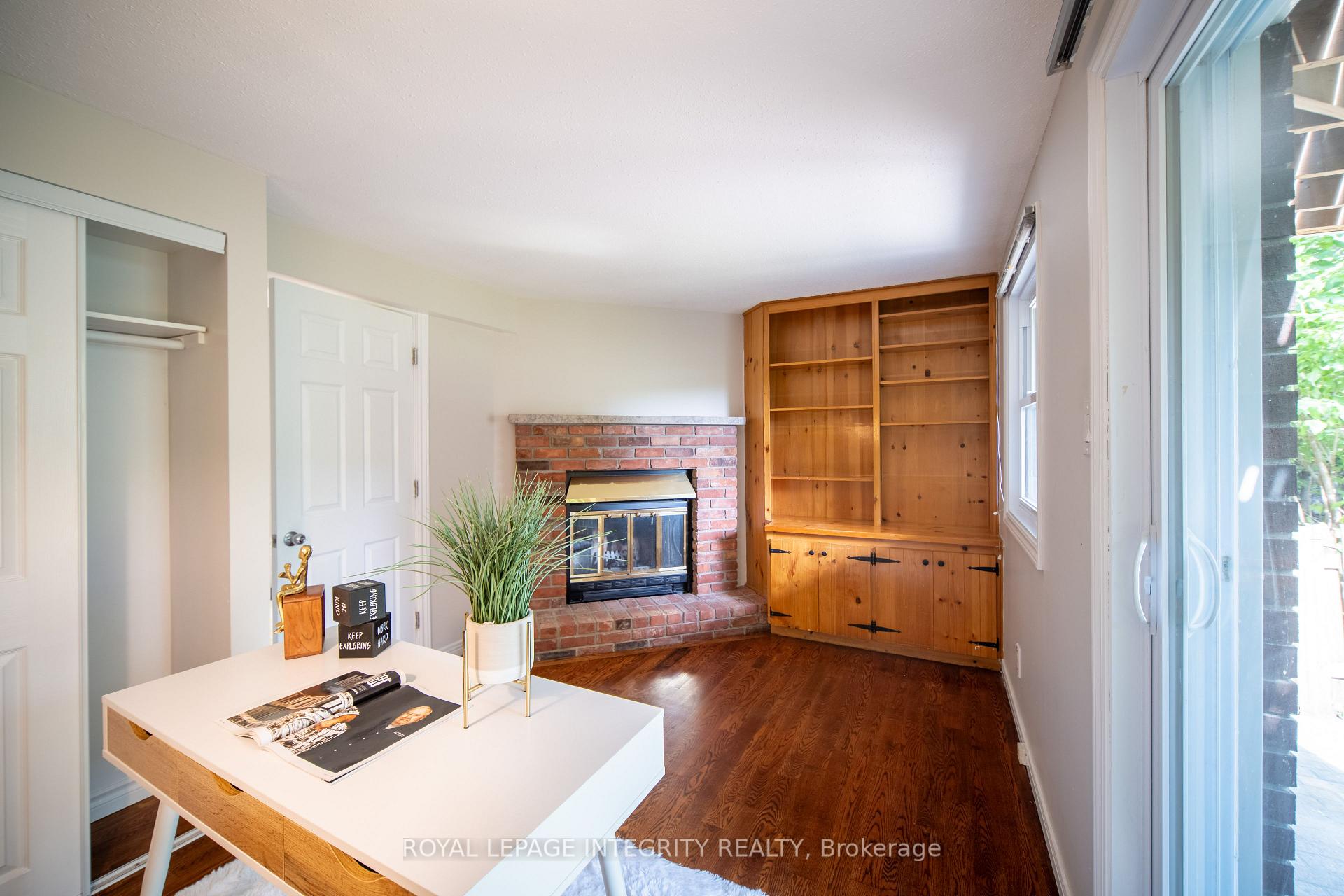 Photo 4 of 1912 Russell Road, Ottawa, Elmvale Acres — HOMEH