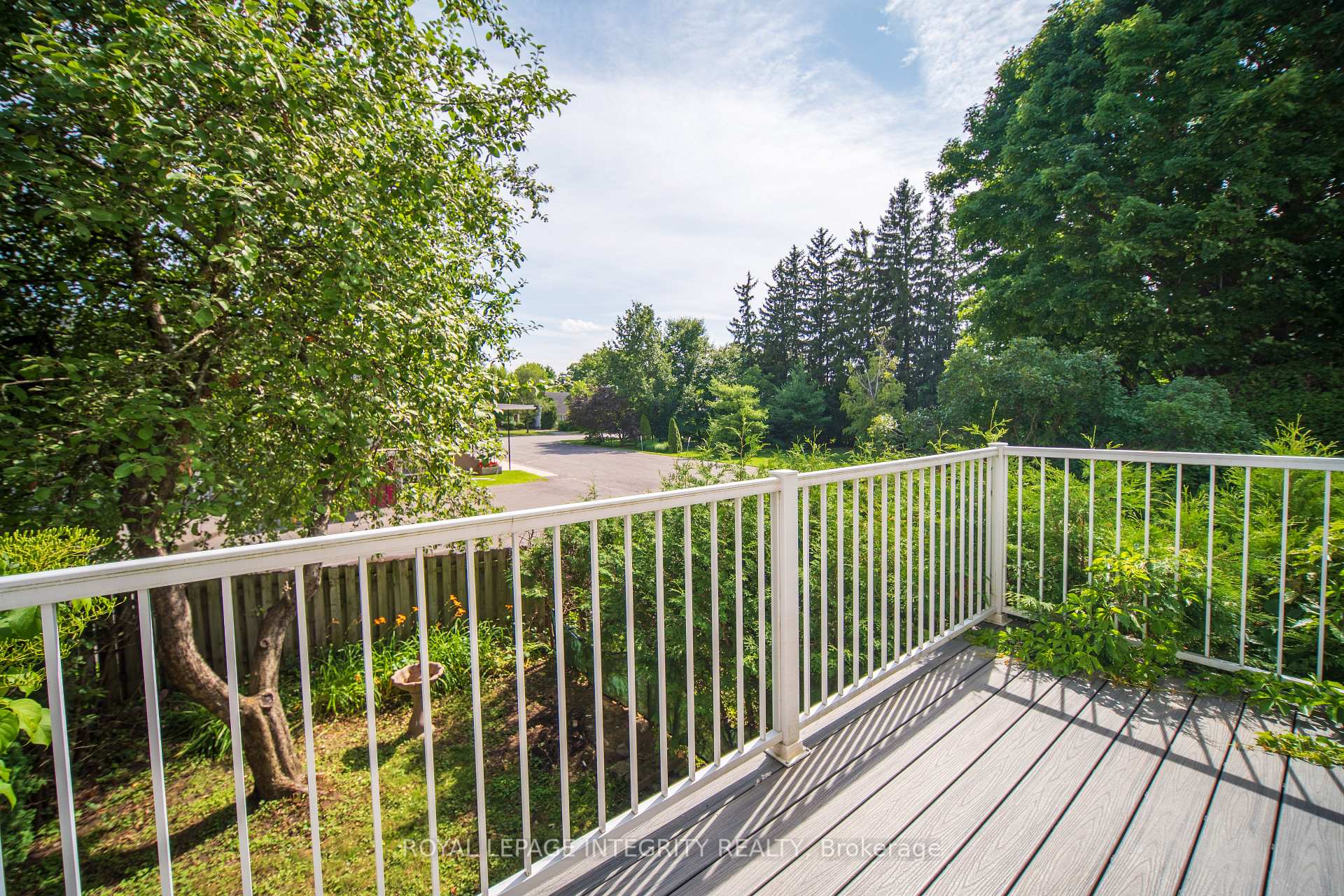 Photo 9 of 1912 Russell Road, Ottawa, Elmvale Acres — HOMEH