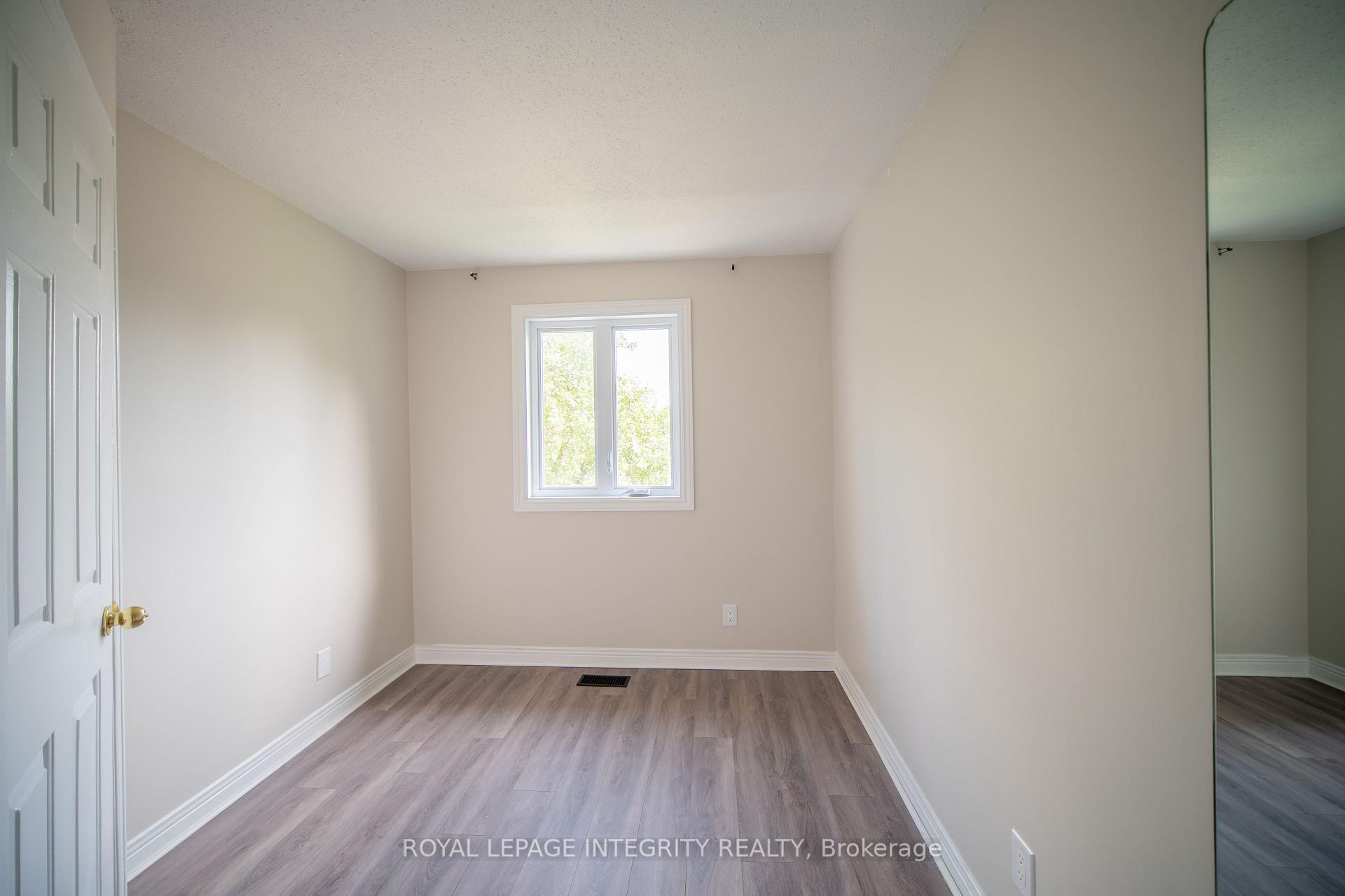 Photo 24 of 1912 Russell Road, Ottawa, Elmvale Acres — HOMEH