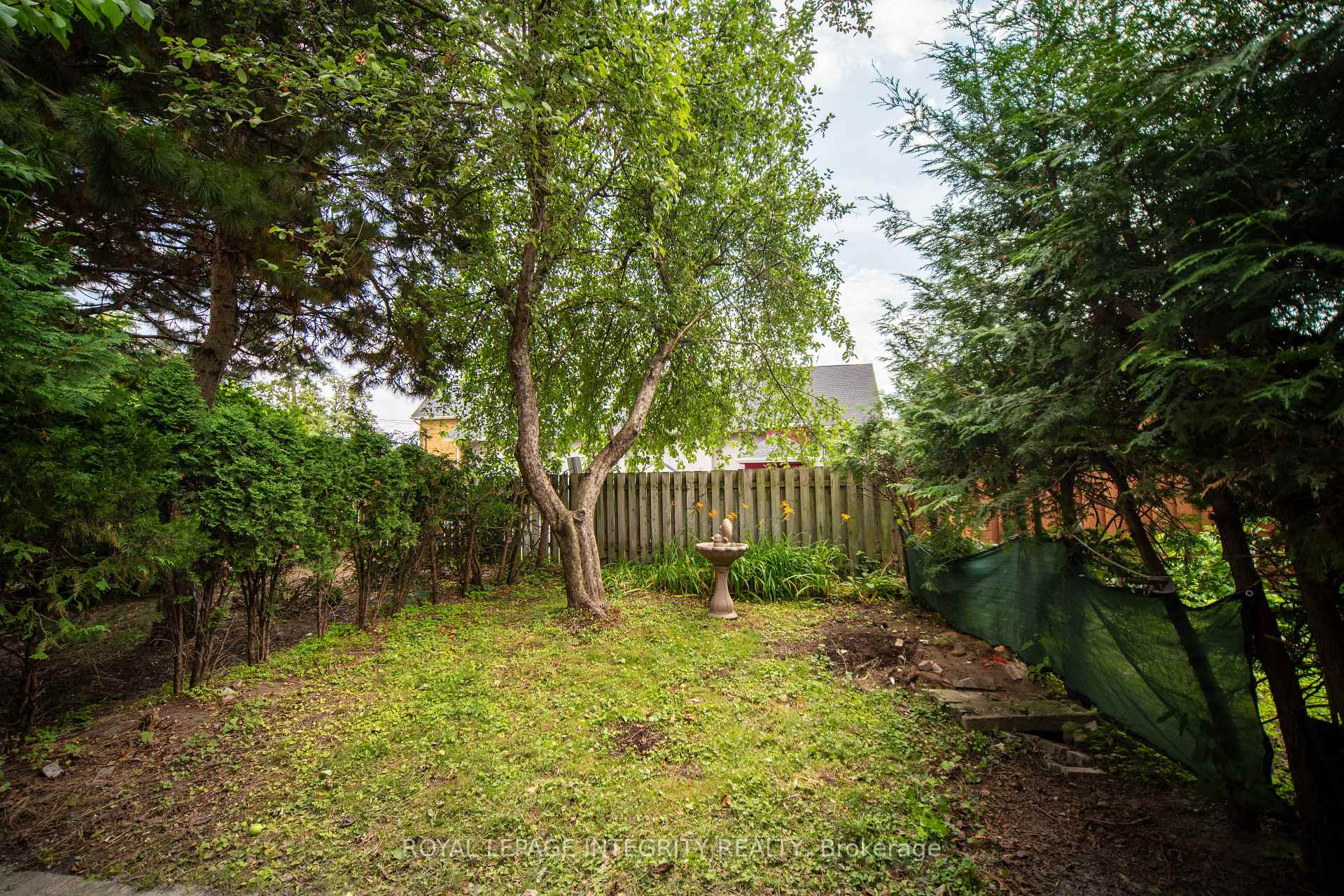 Photo 27 of 1912 Russell Road, Ottawa, Elmvale Acres — HOMEH