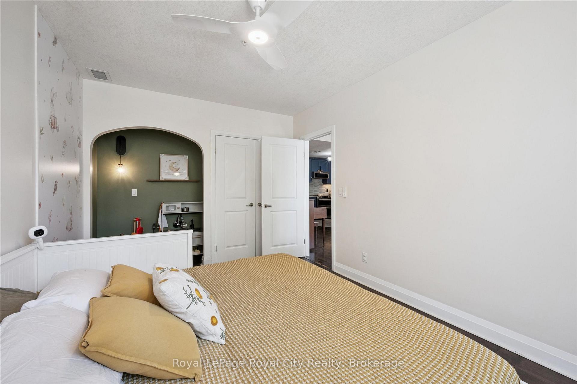 Photo 17 of Unit 118, 165 Duke Street E, Kitchener, City Commercial Core — HOMEH