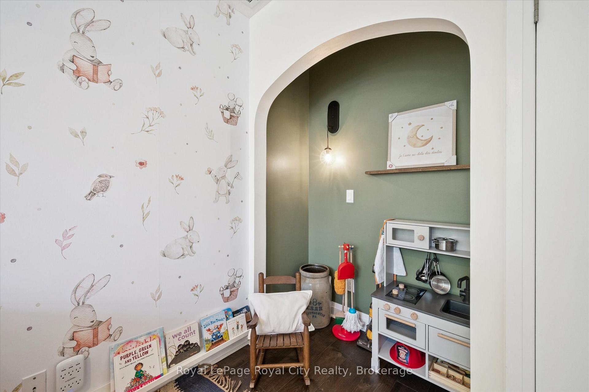 Photo 18 of Unit 118, 165 Duke Street E, Kitchener, City Commercial Core — HOMEH