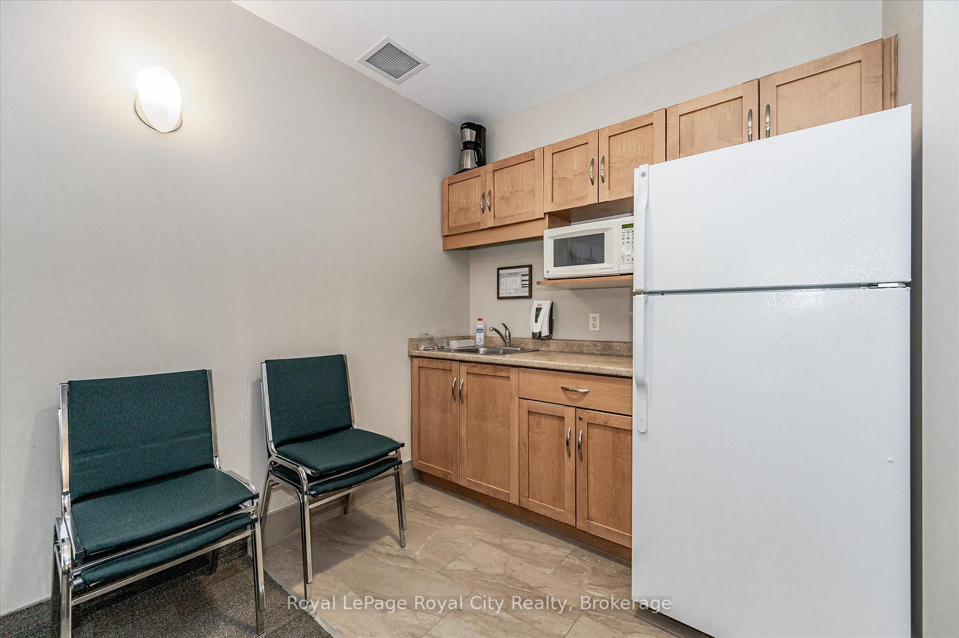 Photo 29 of Unit 118, 165 Duke Street E, Kitchener, City Commercial Core — HOMEH