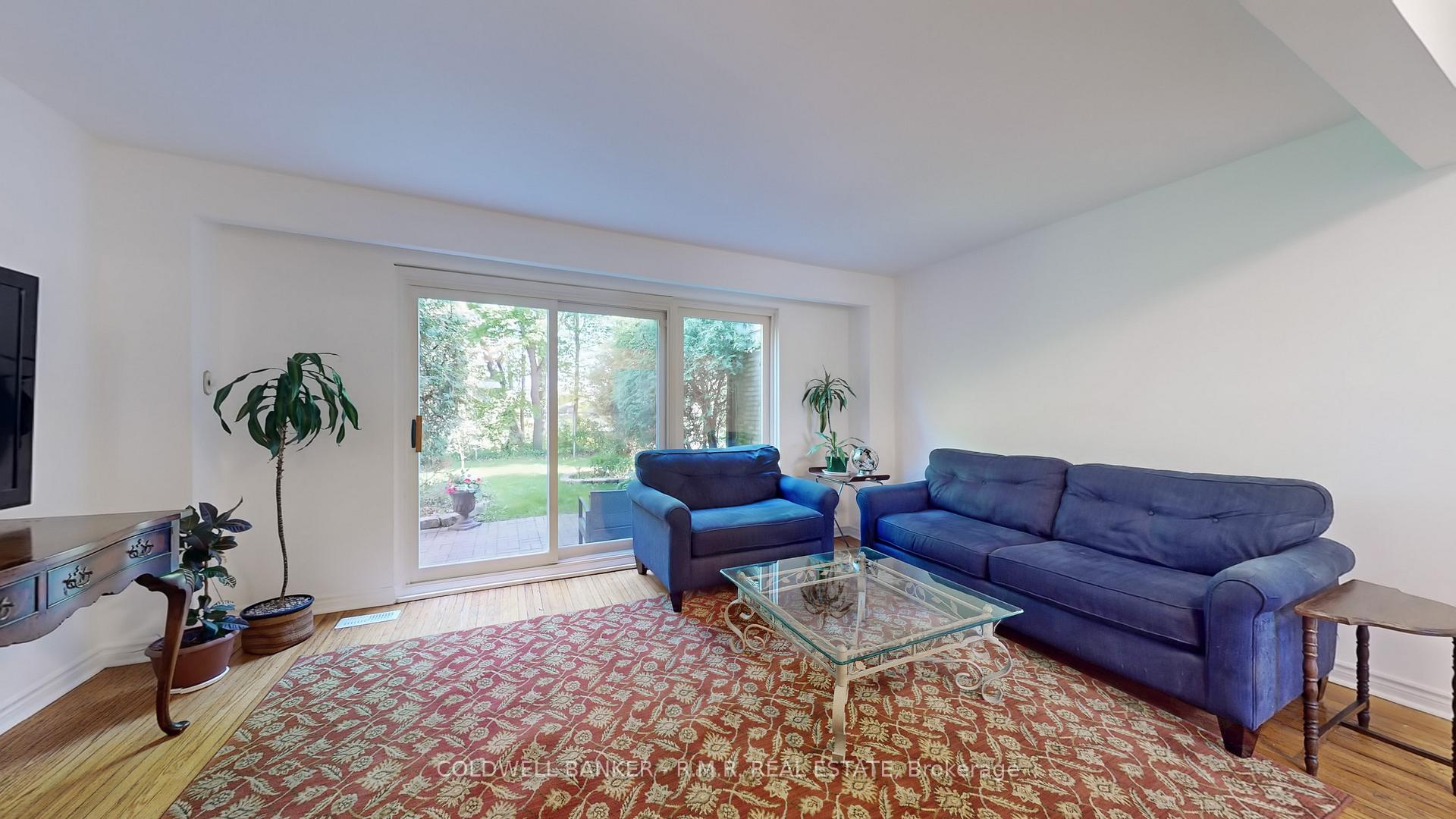 Photo 8 of Unit 114, 925 Bayly Street, Pickering, West Shore — HOMEH