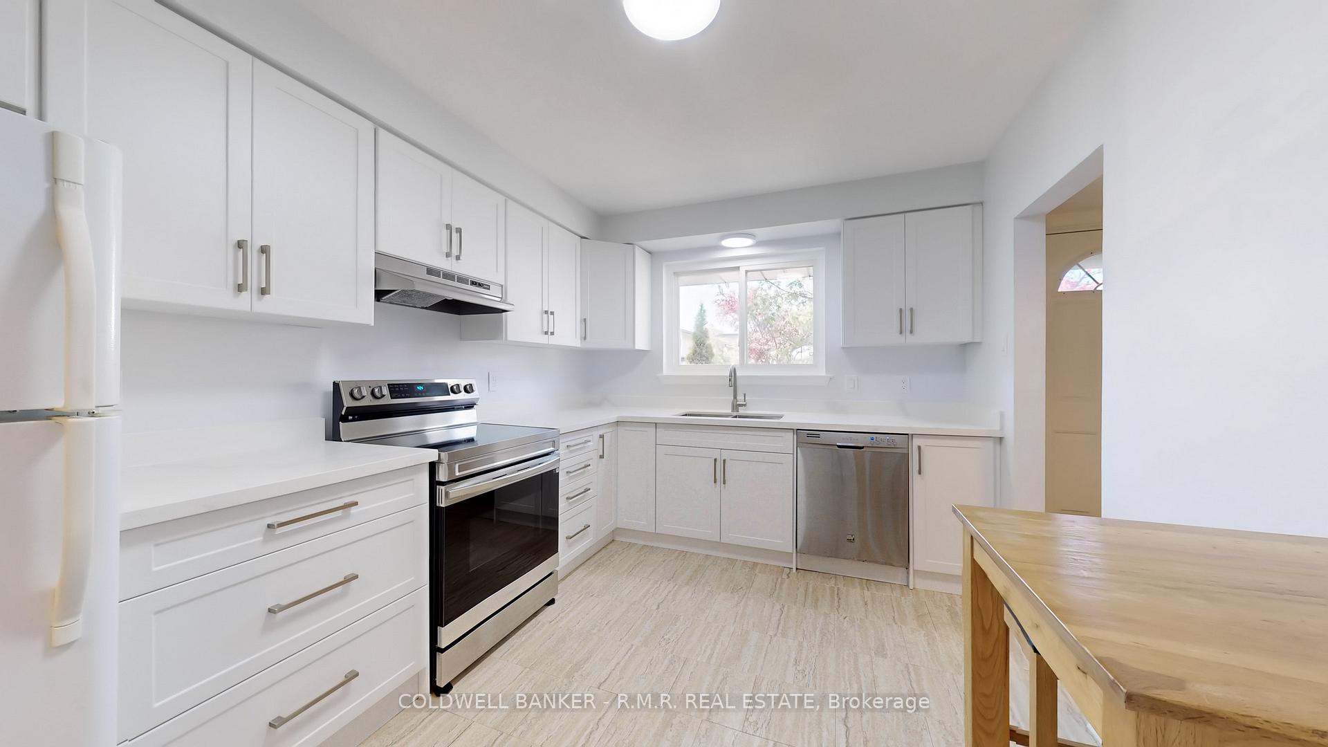 Photo 14 of Unit 114, 925 Bayly Street, Pickering, West Shore — HOMEH