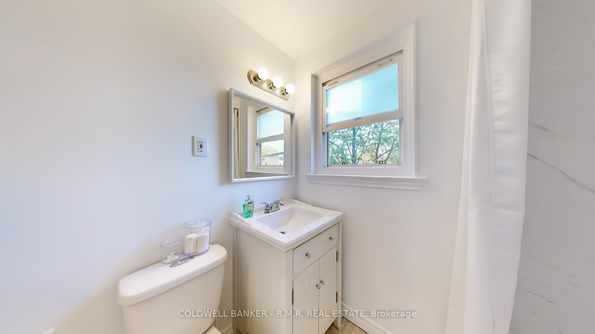 Photo 34 of Unit 114, 925 Bayly Street, Pickering, West Shore — HOMEH