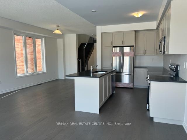 Photo 13 of 135 Shepherd Drive, Barrie, Painswick South — HOMEH