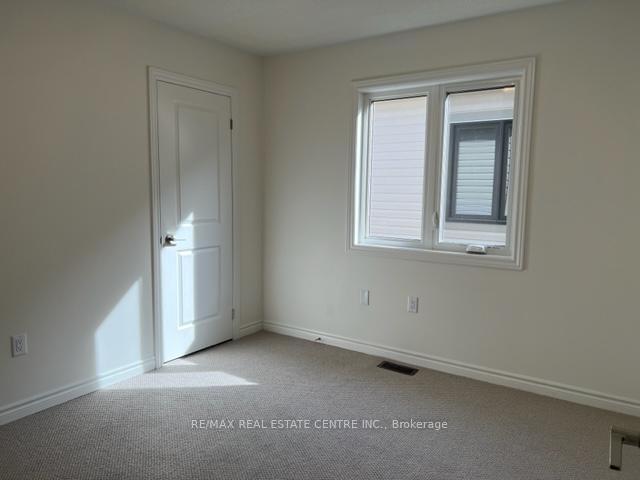 Photo 26 of 135 Shepherd Drive, Barrie, Painswick South — HOMEH