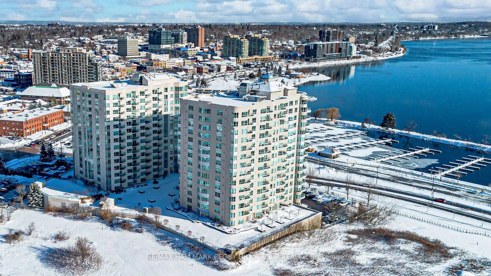 Front of Unit 401, 2 Toronto Street
