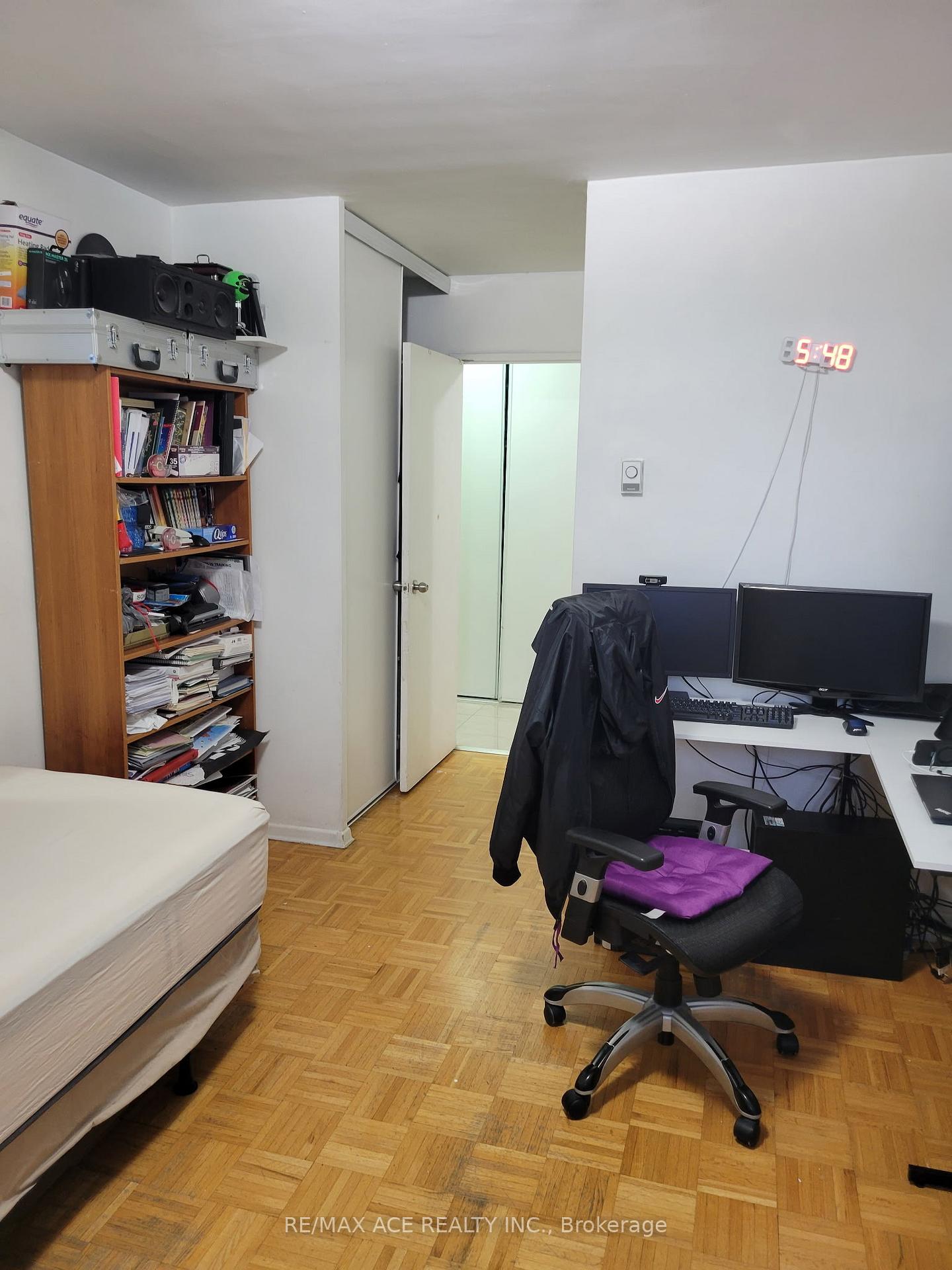Photo 10 of Unit 2011, 5 Massey Square, Toronto, Crescent Town — HOMEH