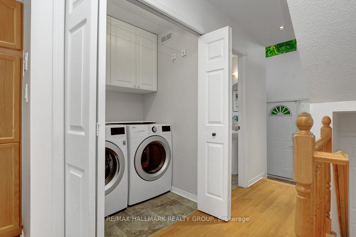 Photo 5 of 1166 Ambercrest Street, Ottawa, Carson Grove — HOMEH