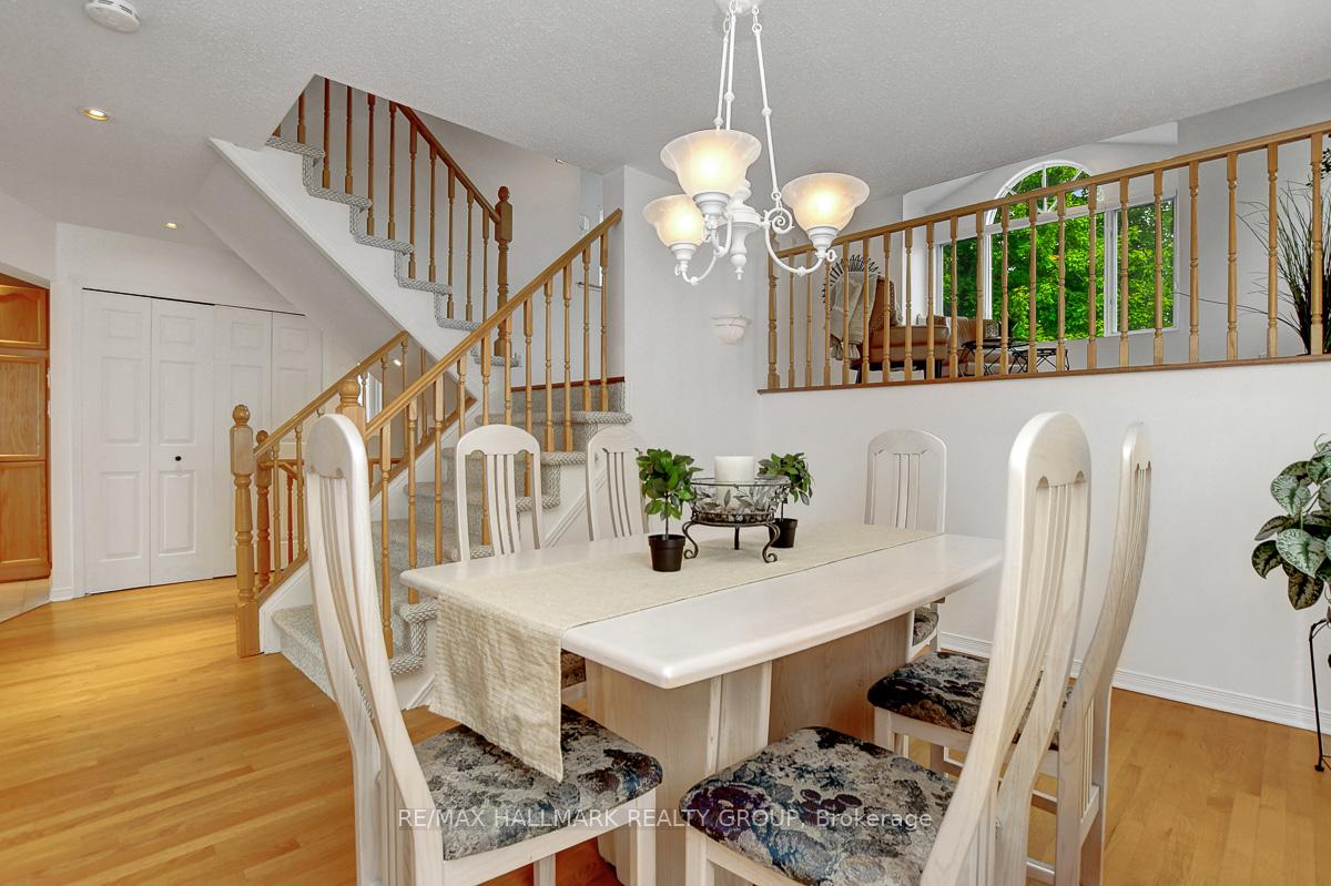 Photo 7 of 1166 Ambercrest Street, Ottawa, Carson Grove — HOMEH