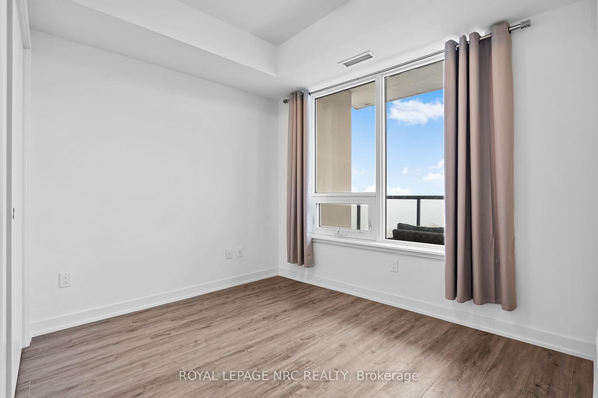 Photo 14 of Unit Unit 1611, 385 Winston Road, Grimsby, Grimsby Beach — HOMEH