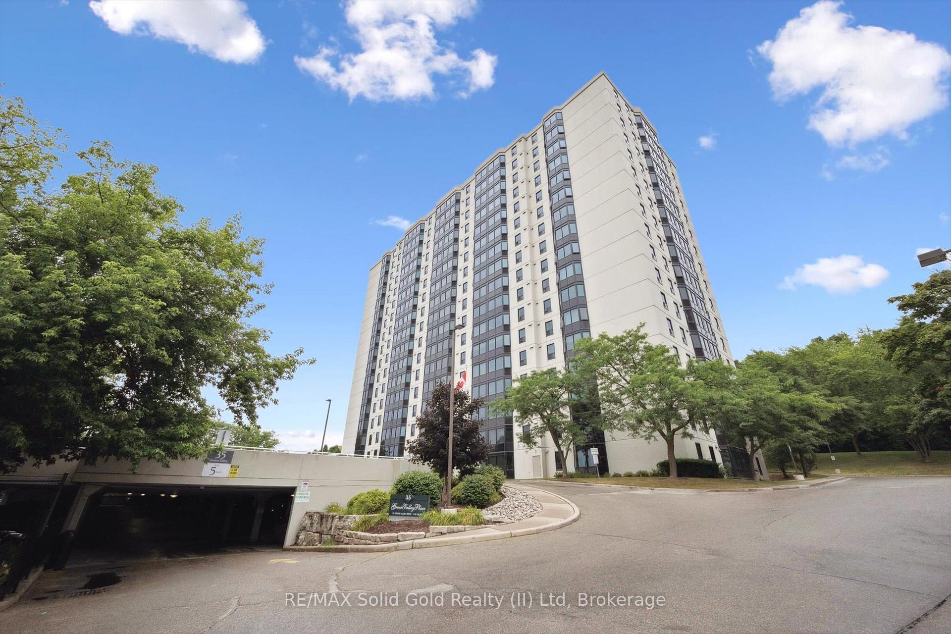 Photo 3 of Unit 304, 35 Green Valley Drive, Kitchener — HOMEH