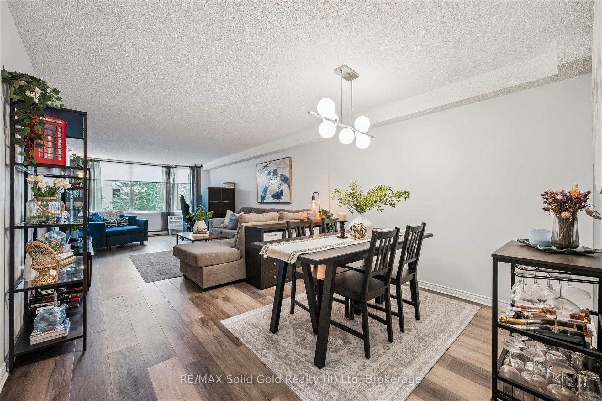 Photo 7 of Unit 304, 35 Green Valley Drive, Kitchener — HOMEH