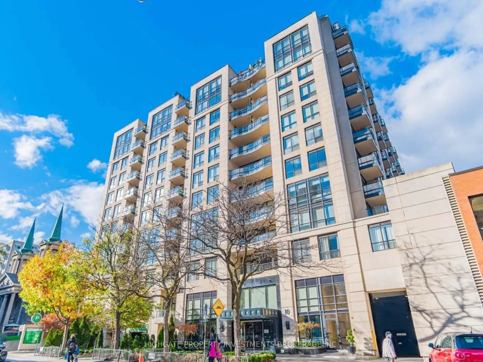 Front of Unit 705, 10 Delisle Avenue