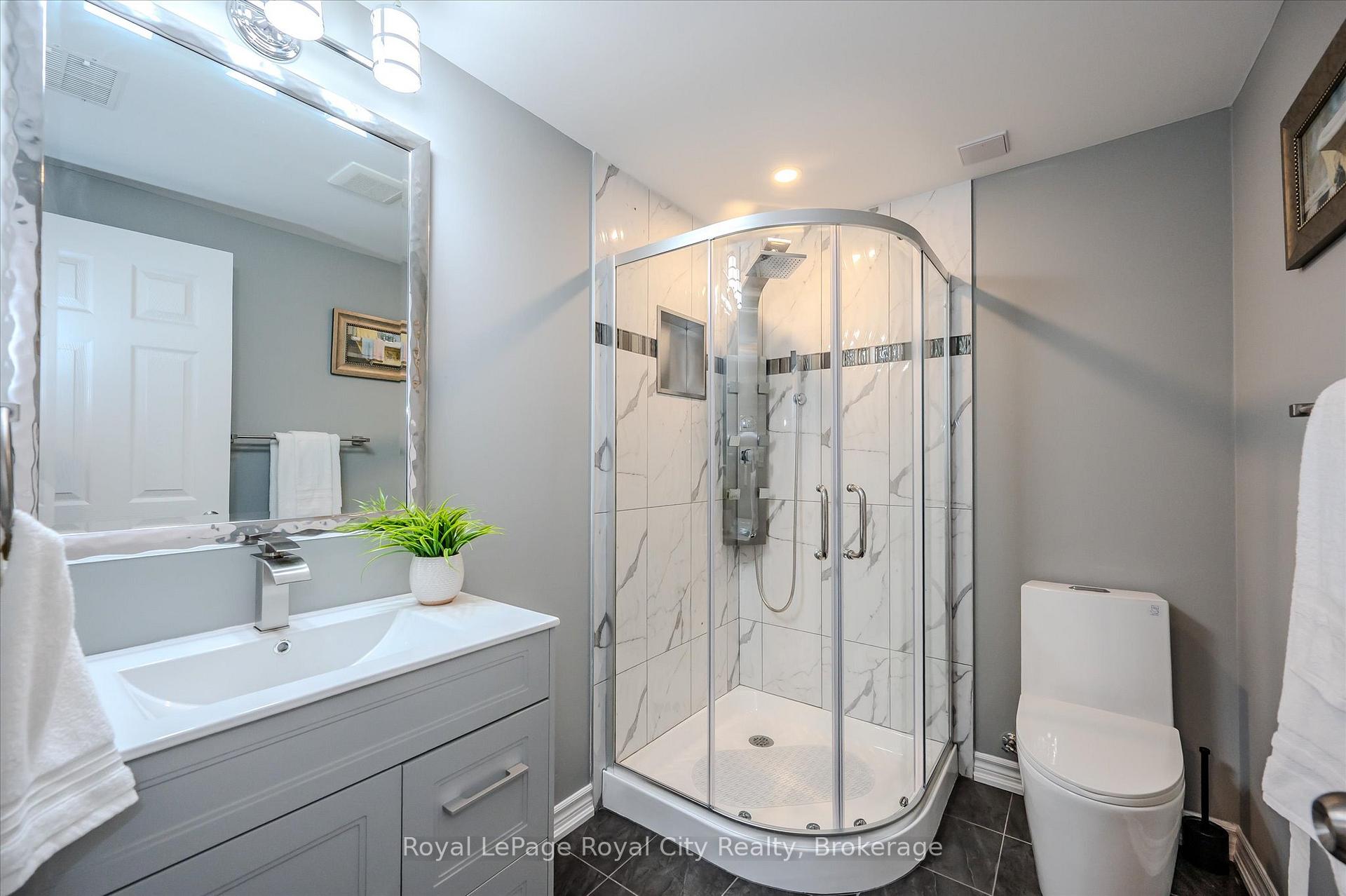 Photo 35 of Unit 4, 361 Arkell Road, Guelph, Pineridge/Westminster Woods — HOMEH