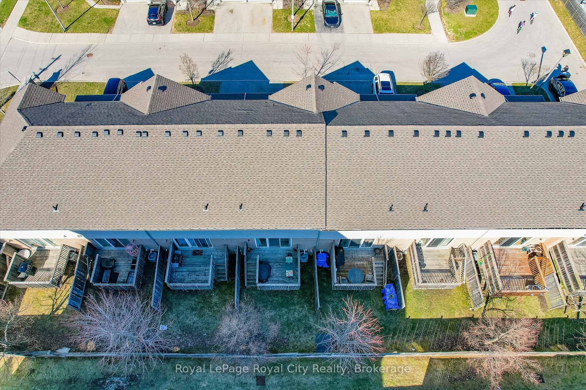 Photo 44 of Unit 4, 361 Arkell Road, Guelph, Pineridge/Westminster Woods — HOMEH