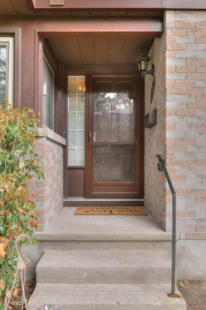 Photo 7 of Unit 2, 487 Beechwood Drive, Waterloo — HOMEH