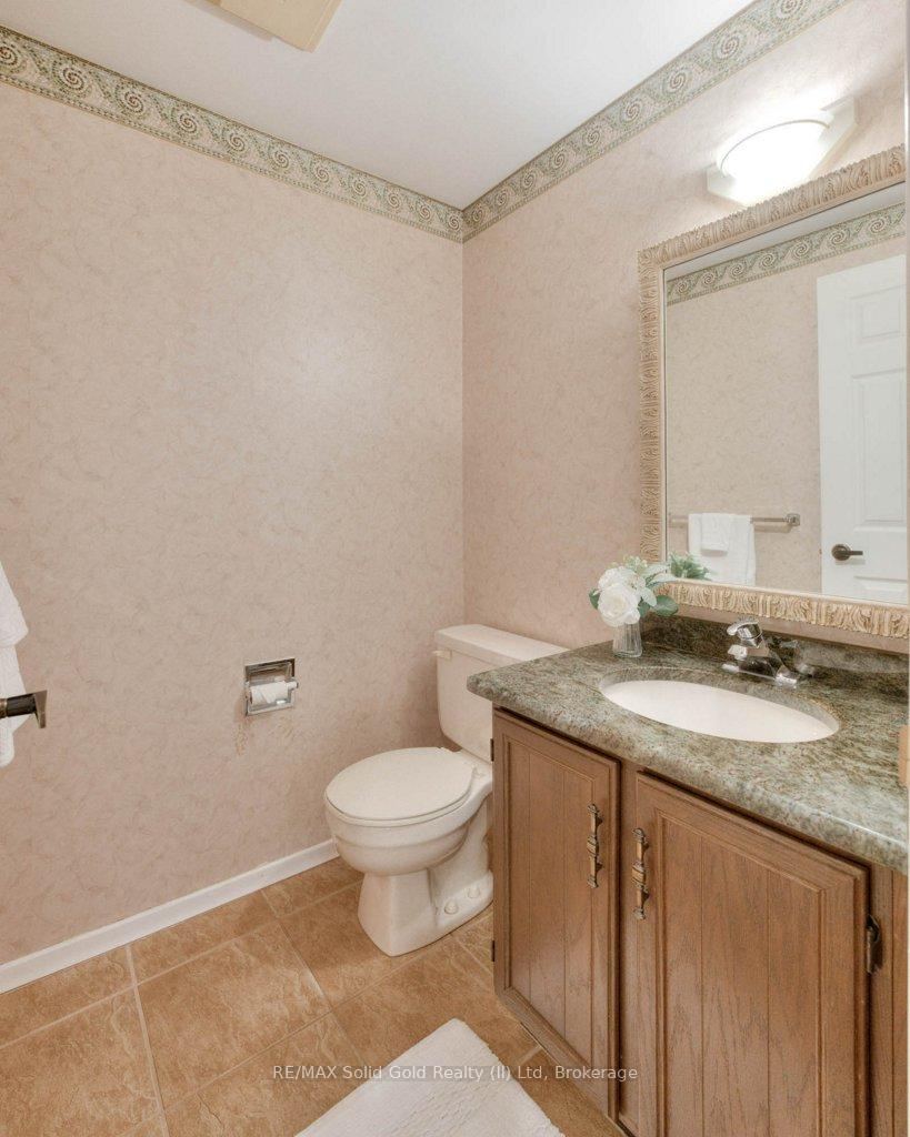 Photo 11 of Unit 2, 487 Beechwood Drive, Waterloo — HOMEH