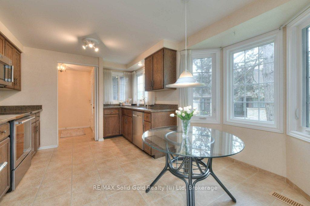 Photo 14 of Unit 2, 487 Beechwood Drive, Waterloo — HOMEH