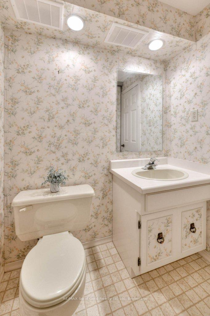 Photo 37 of Unit 2, 487 Beechwood Drive, Waterloo — HOMEH